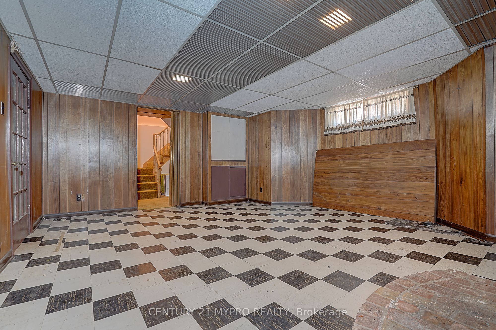 80a Rosemount Drive Property Photo 31