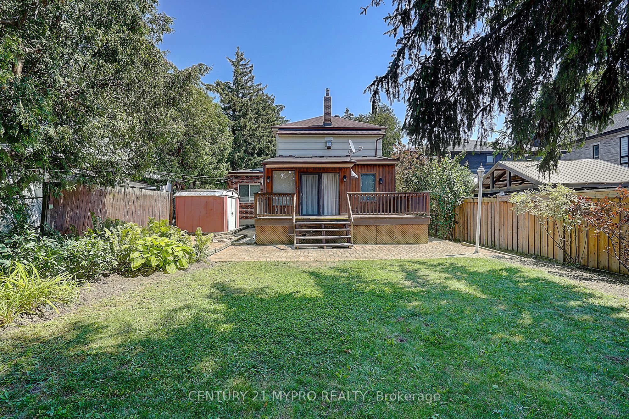 80a Rosemount Drive Property Photo 37