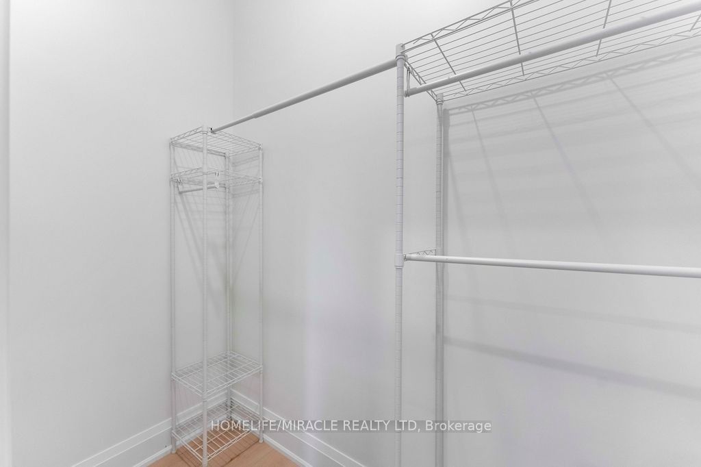 22 Rossander Court Garden Suite Property Photo 4