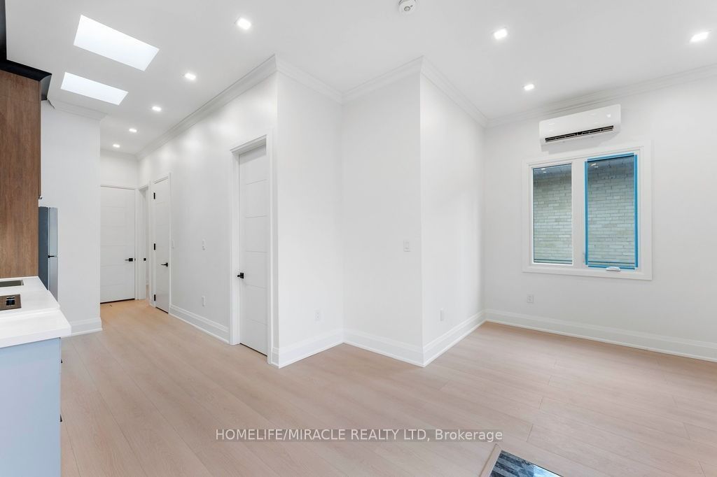 22 Rossander Court Garden Suite Property Photo 10