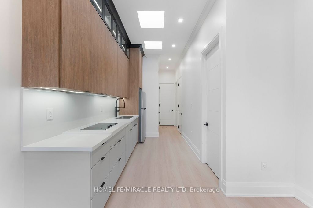22 Rossander Court Garden Suite Property Photo 13