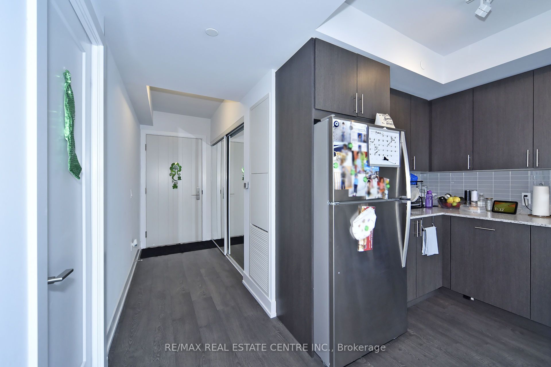 2550 Simcoe Street 1216 Property Photo 12