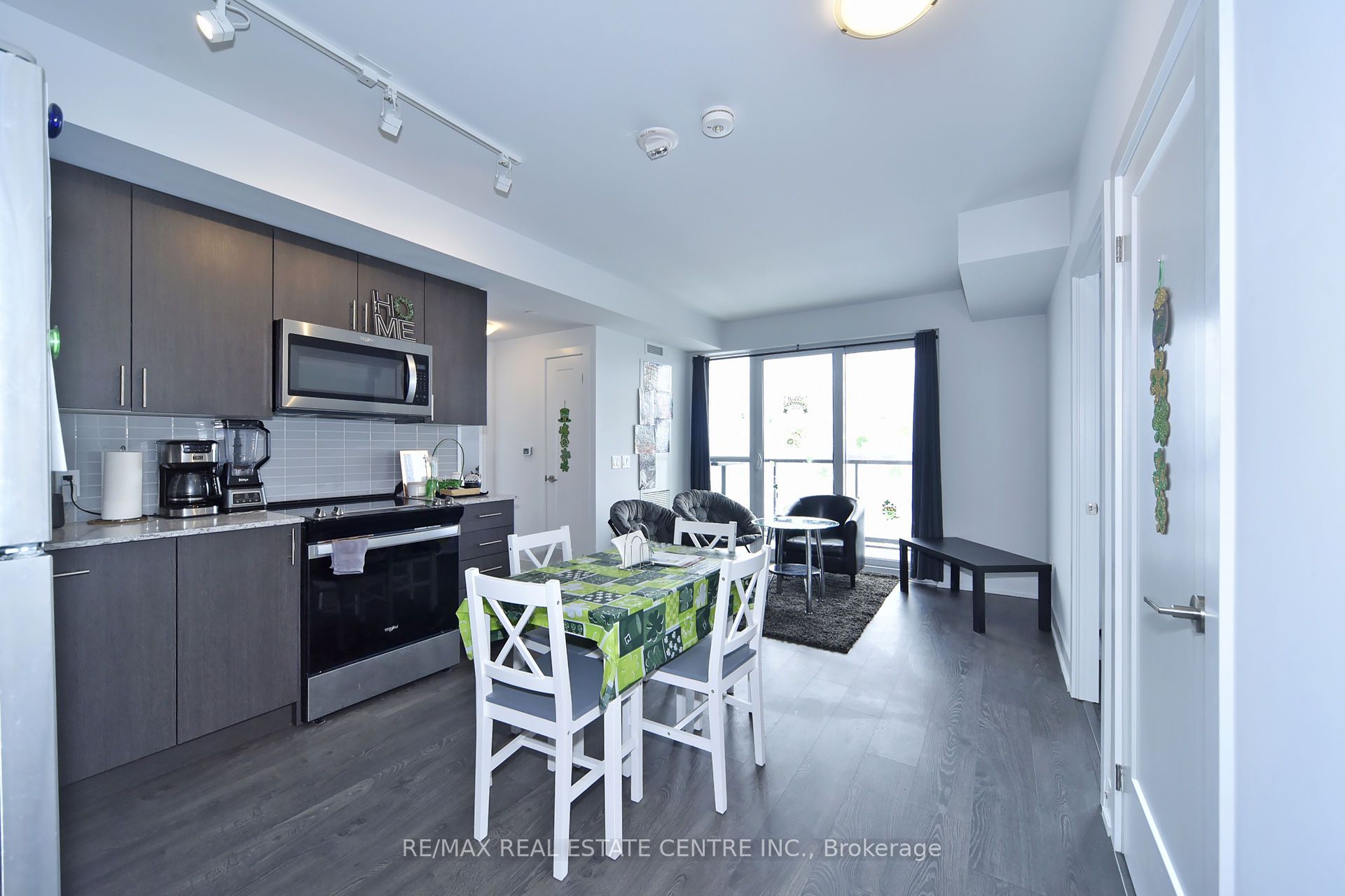 2550 Simcoe Street 1216 Property Photo 13