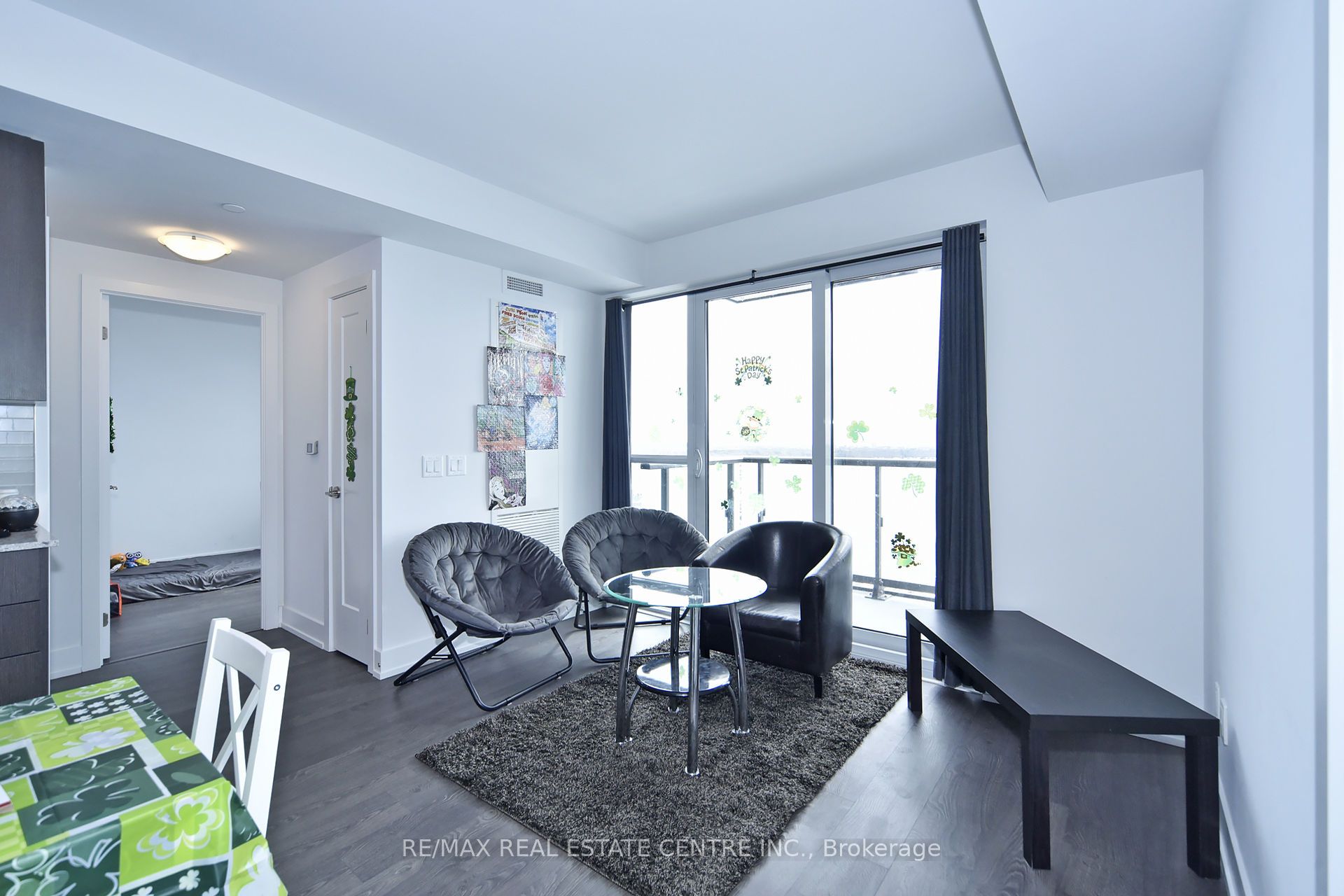 2550 Simcoe Street 1216 Property Photo 24