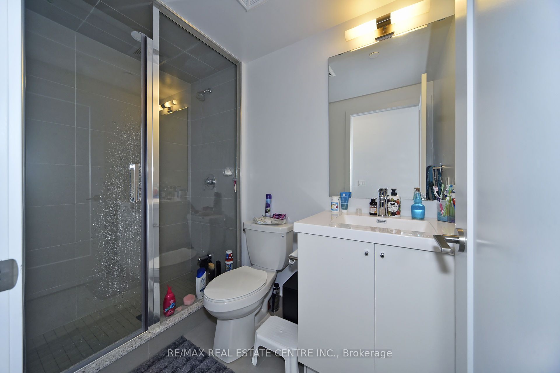 2550 Simcoe Street 1216 Property Photo 30