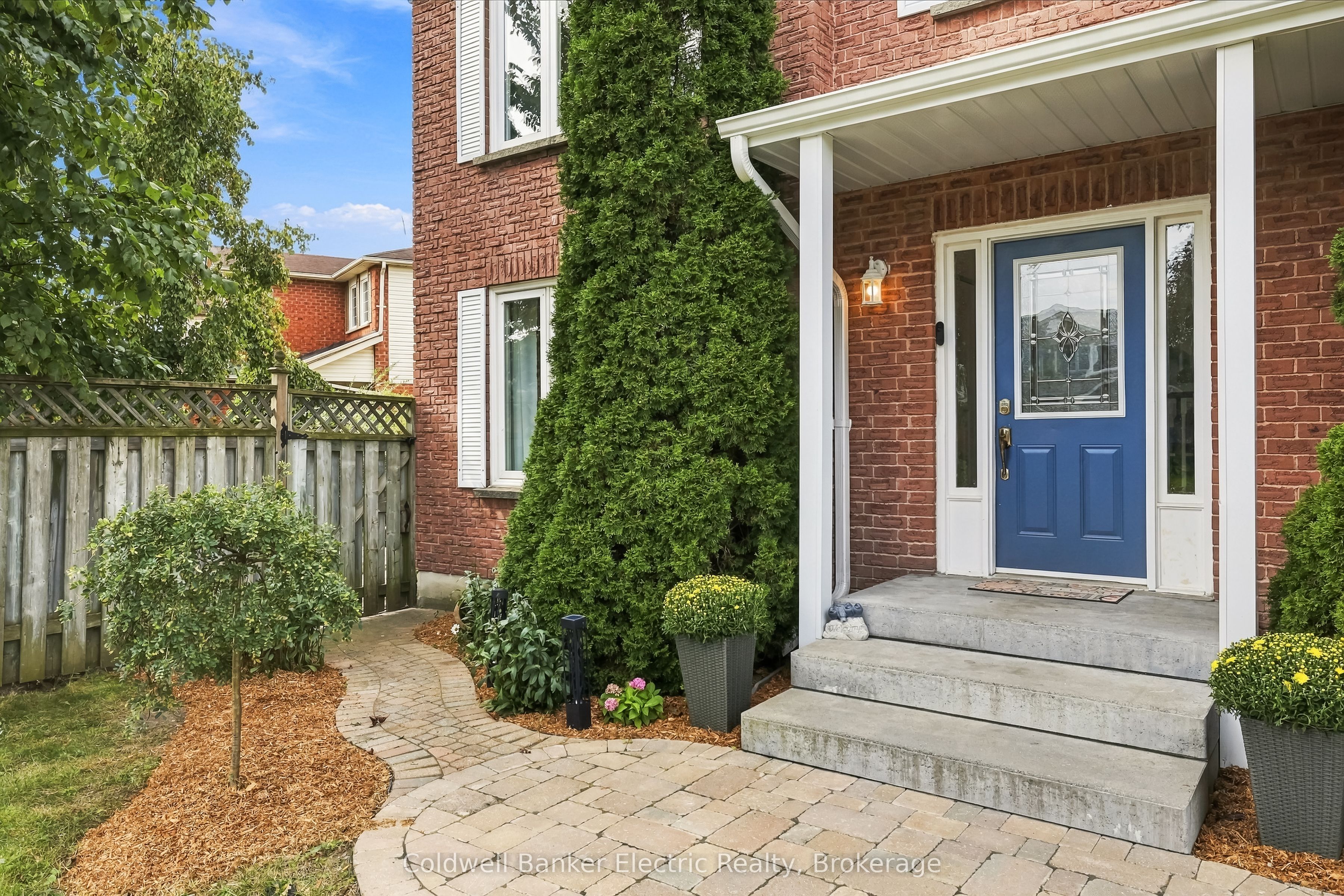 40 Stephen Avenue Property Photo 3