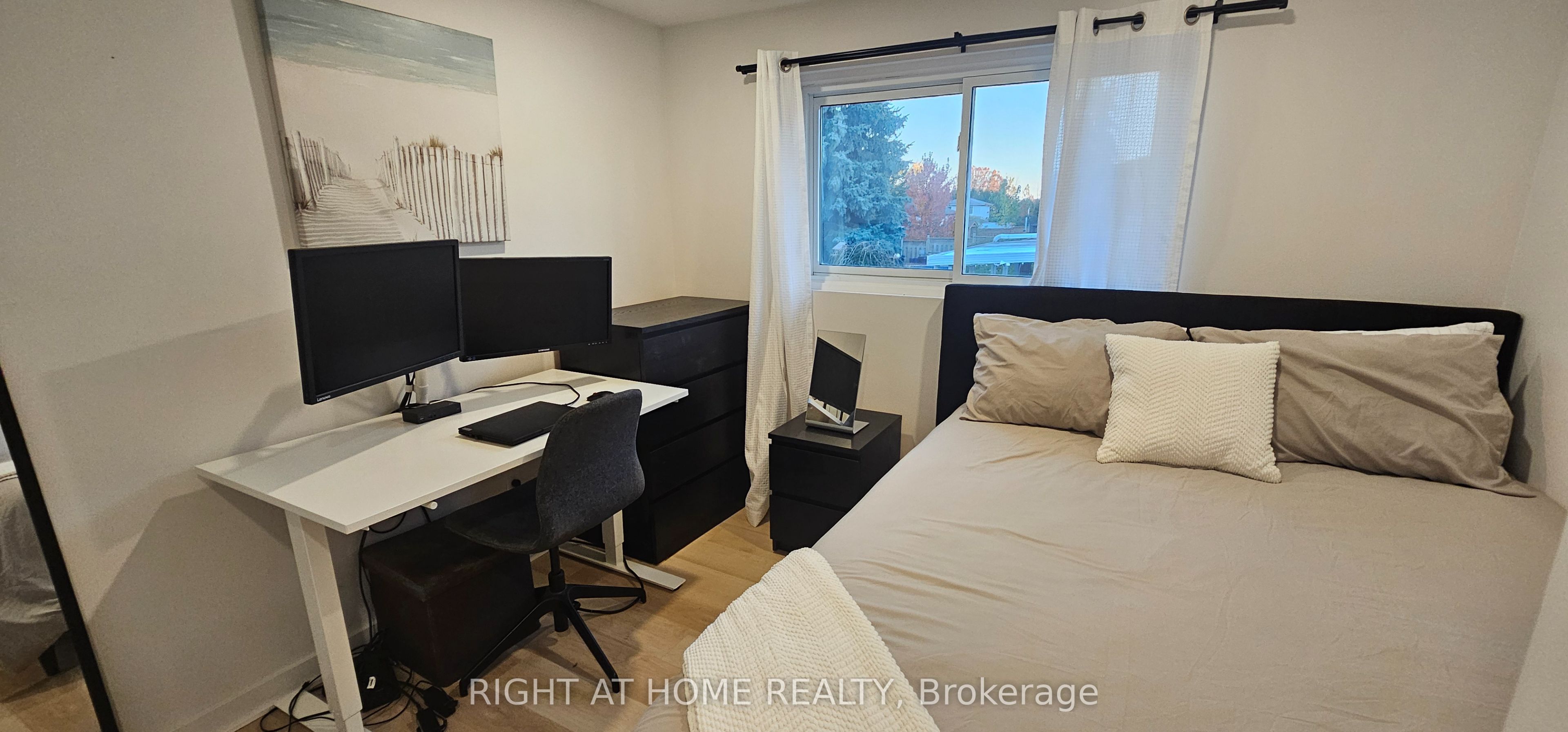47 Simpson Avenue Property Photo 42