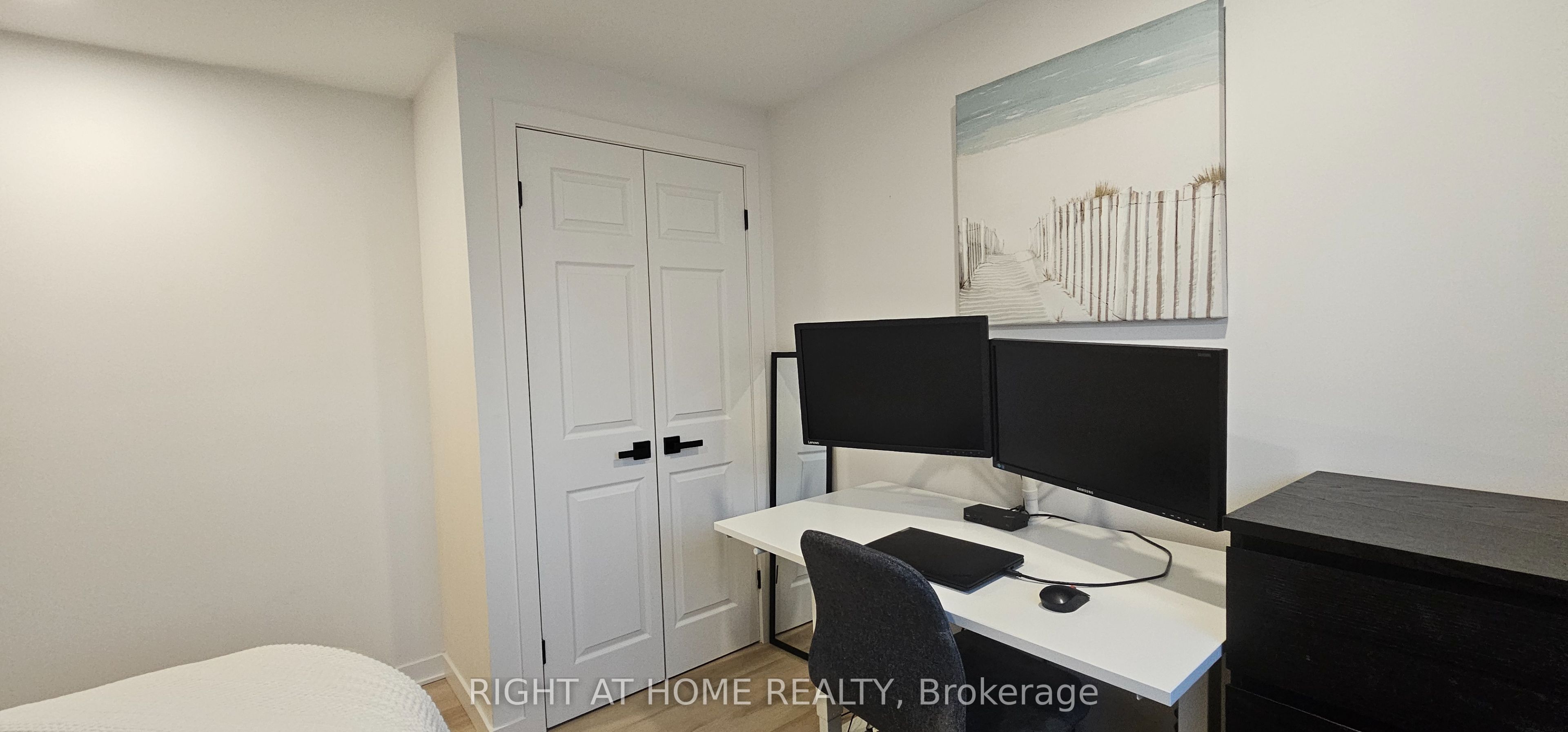 47 Simpson Avenue Property Photo 43