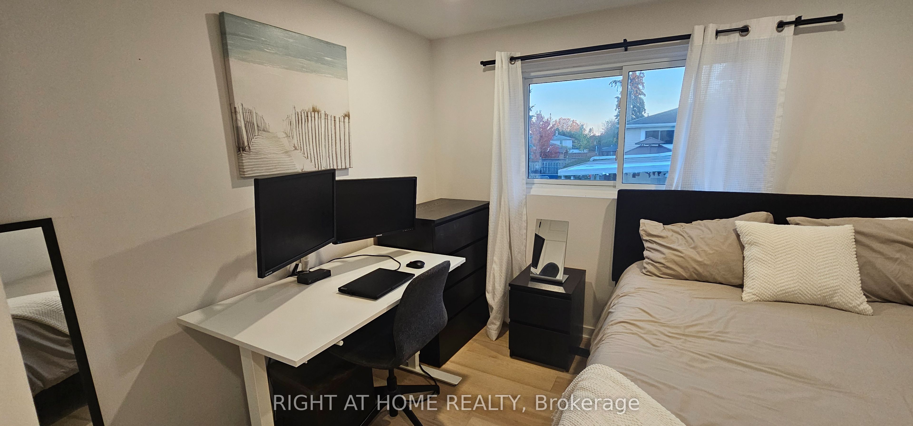 47 Simpson Avenue Property Photo 44