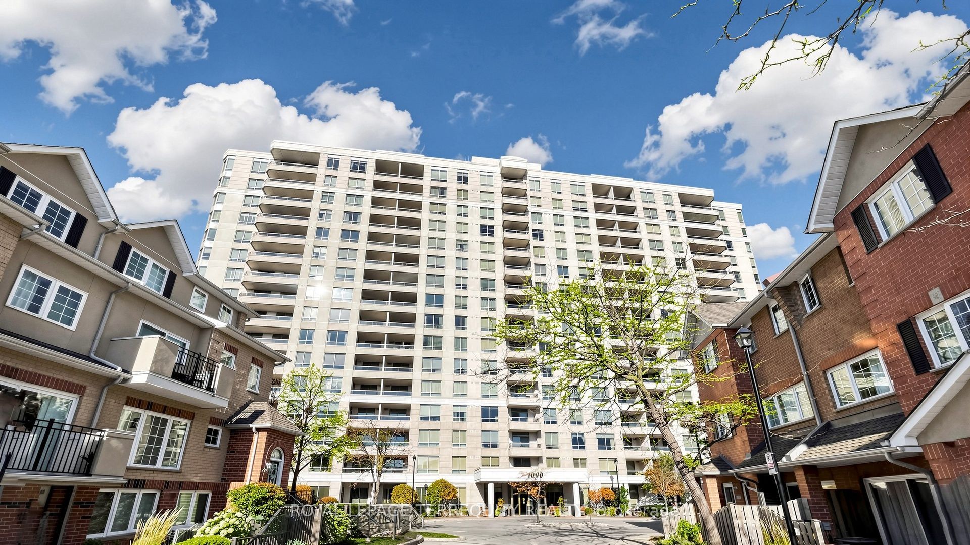 1000 The Esplanade N 107 Property Photo 1