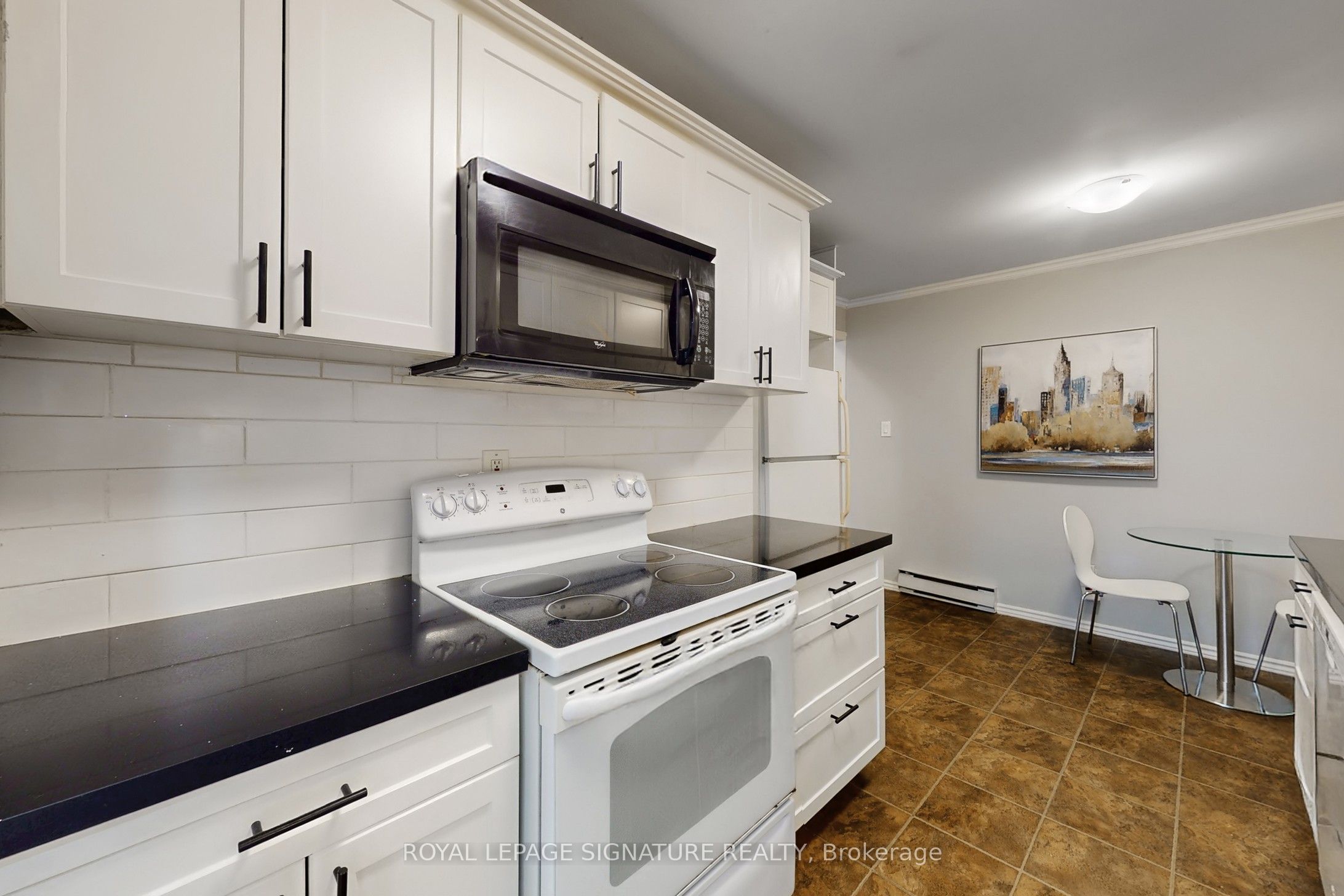 700 Harmony Road N 76 Property Photo 15