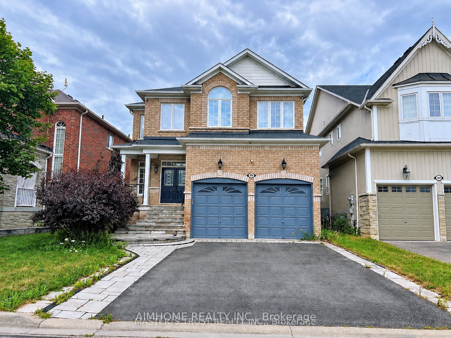 99 Rockland Crescent Property Photo 1