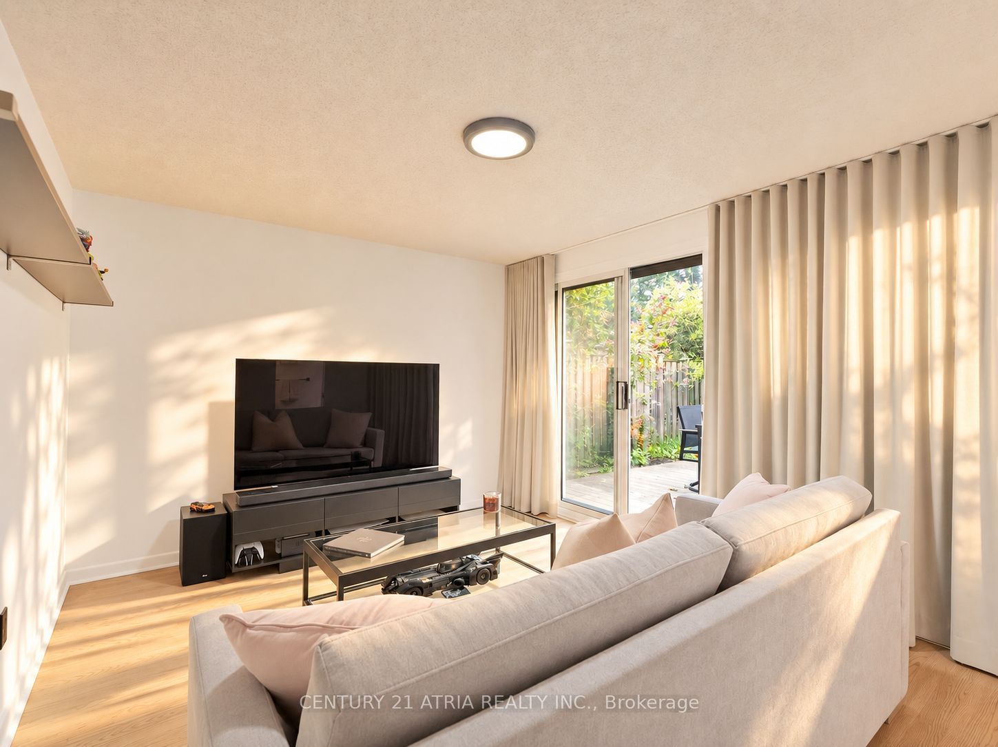 18 Castledene Crescent Property Photo 14