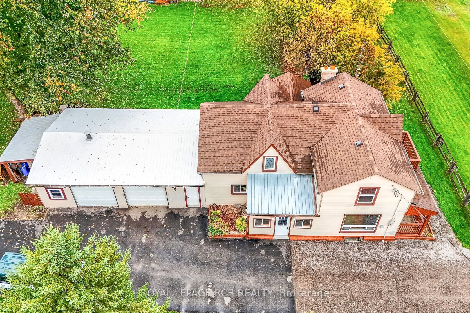 22984 Highway 12 Road Property Photo 12