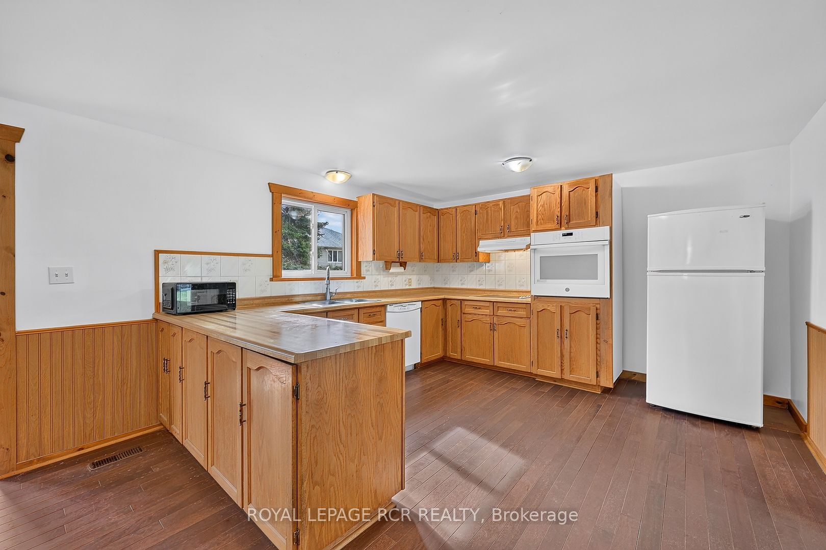 22984 Highway 12 Road Property Photo 22