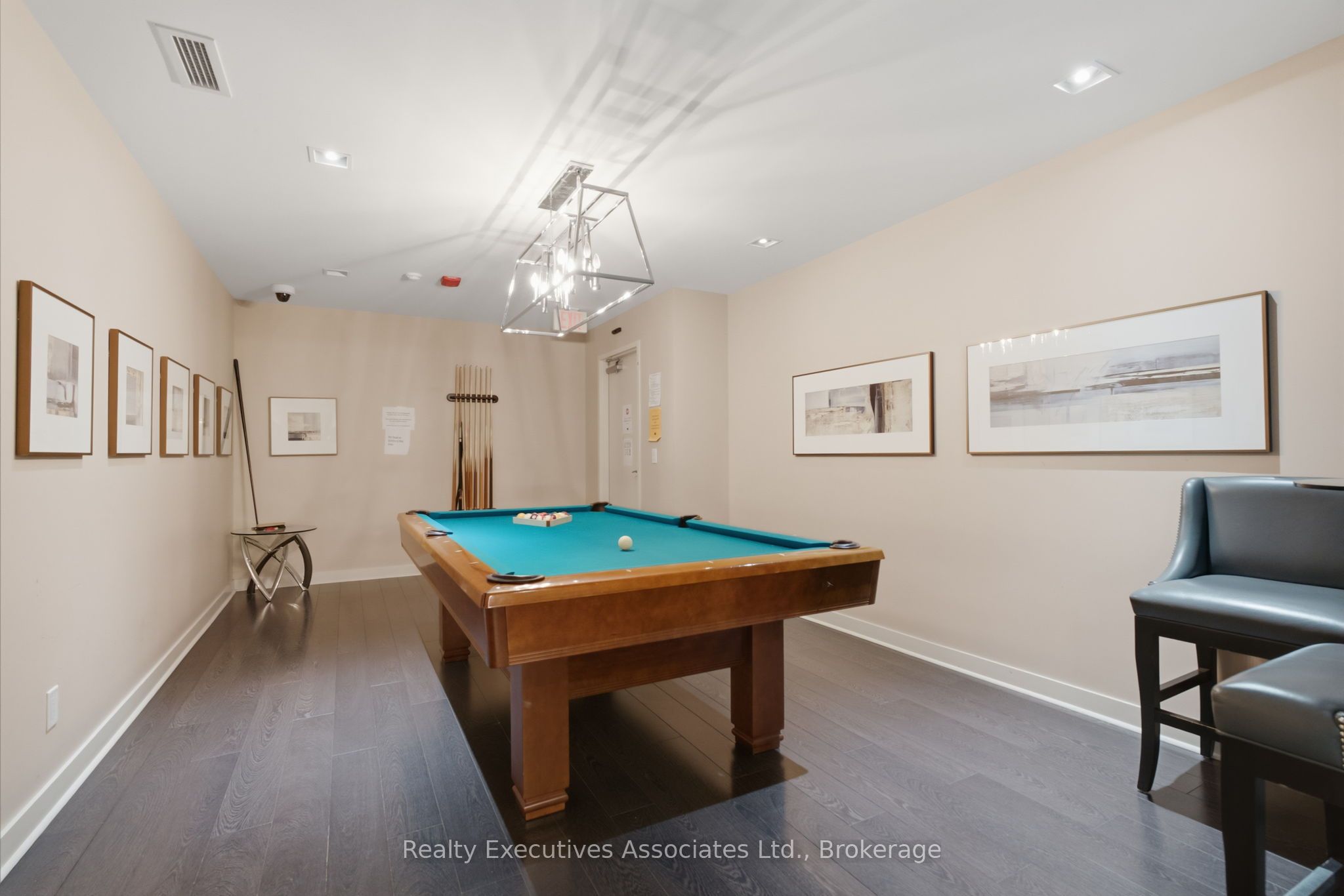1600 Charles Street 911 Property Photo 20