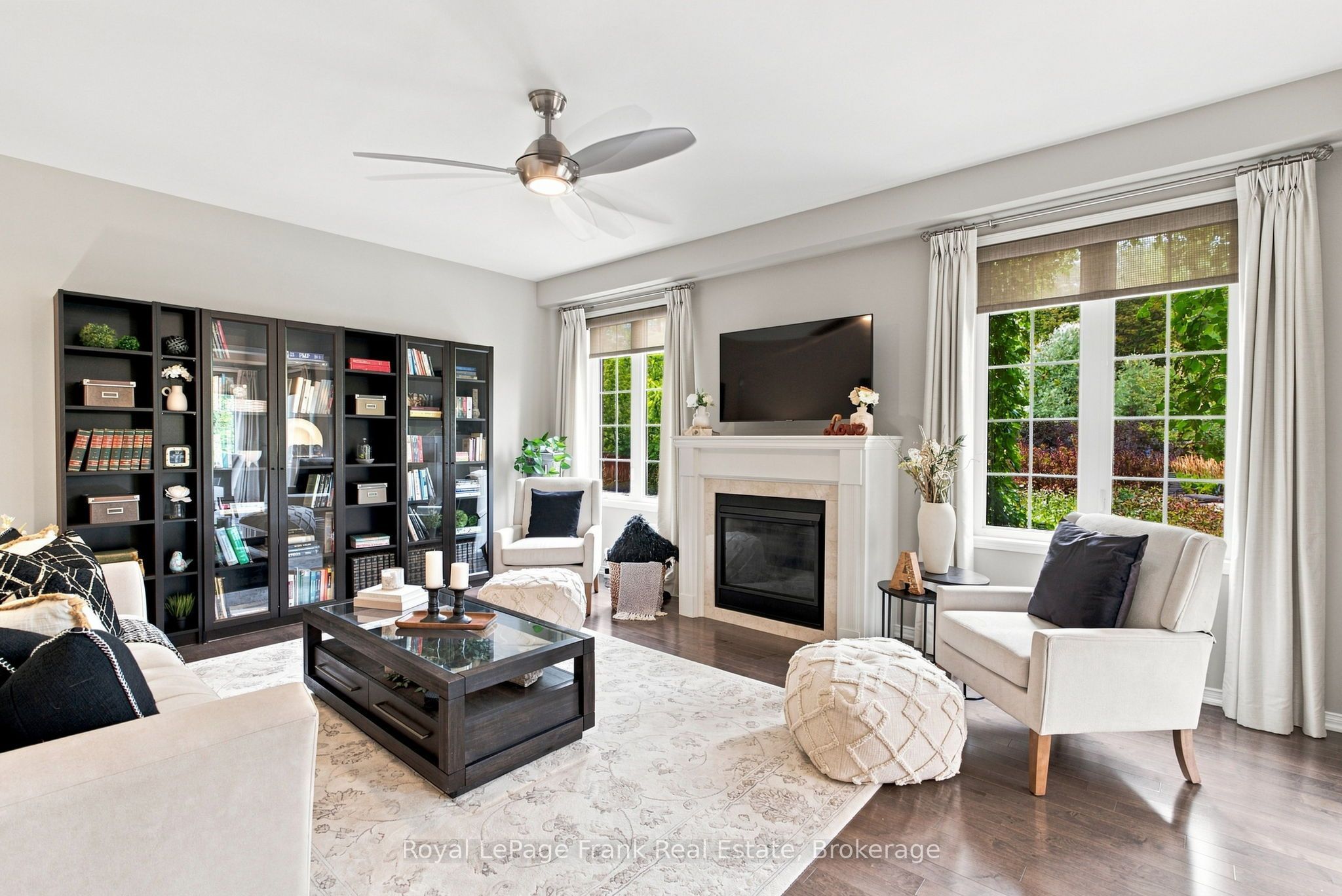 218 Arctic Actress Court Property Photo 15