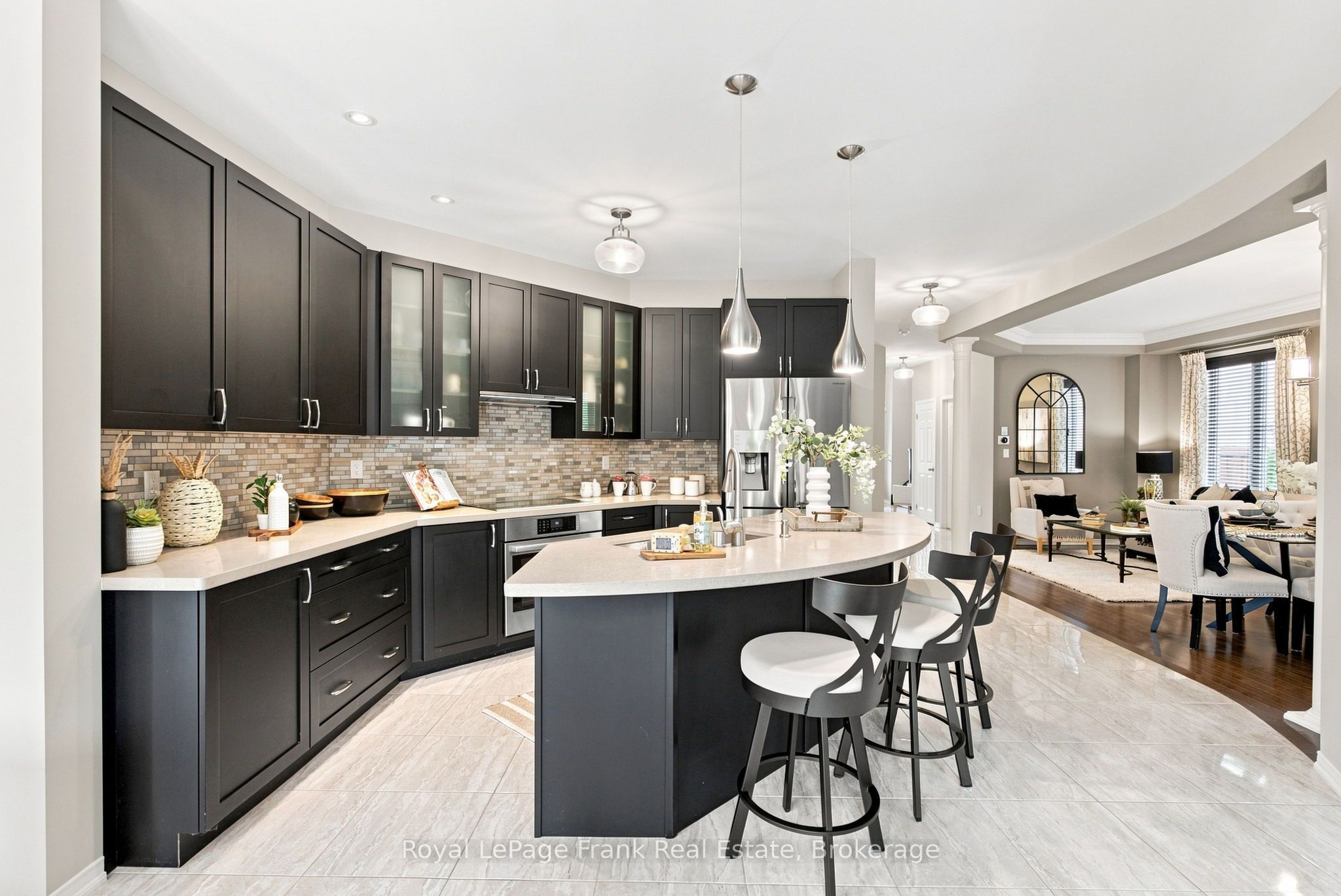 218 Arctic Actress Court Property Photo 19