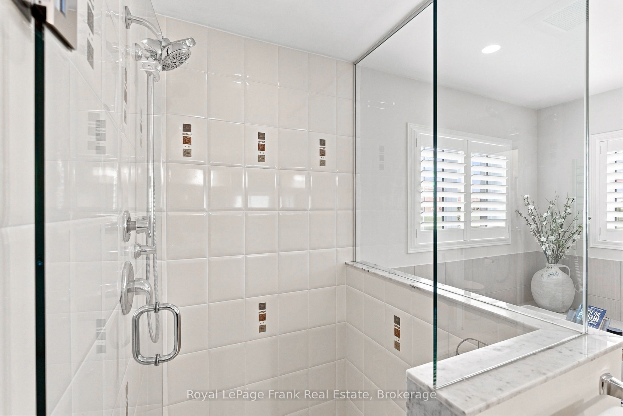 218 Arctic Actress Court Property Photo 29
