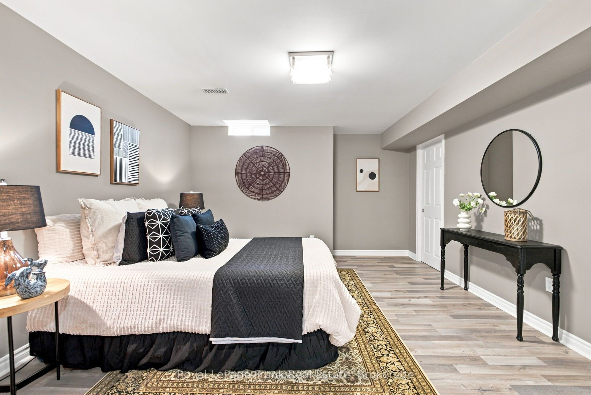 218 Arctic Actress Court Property Photo 43