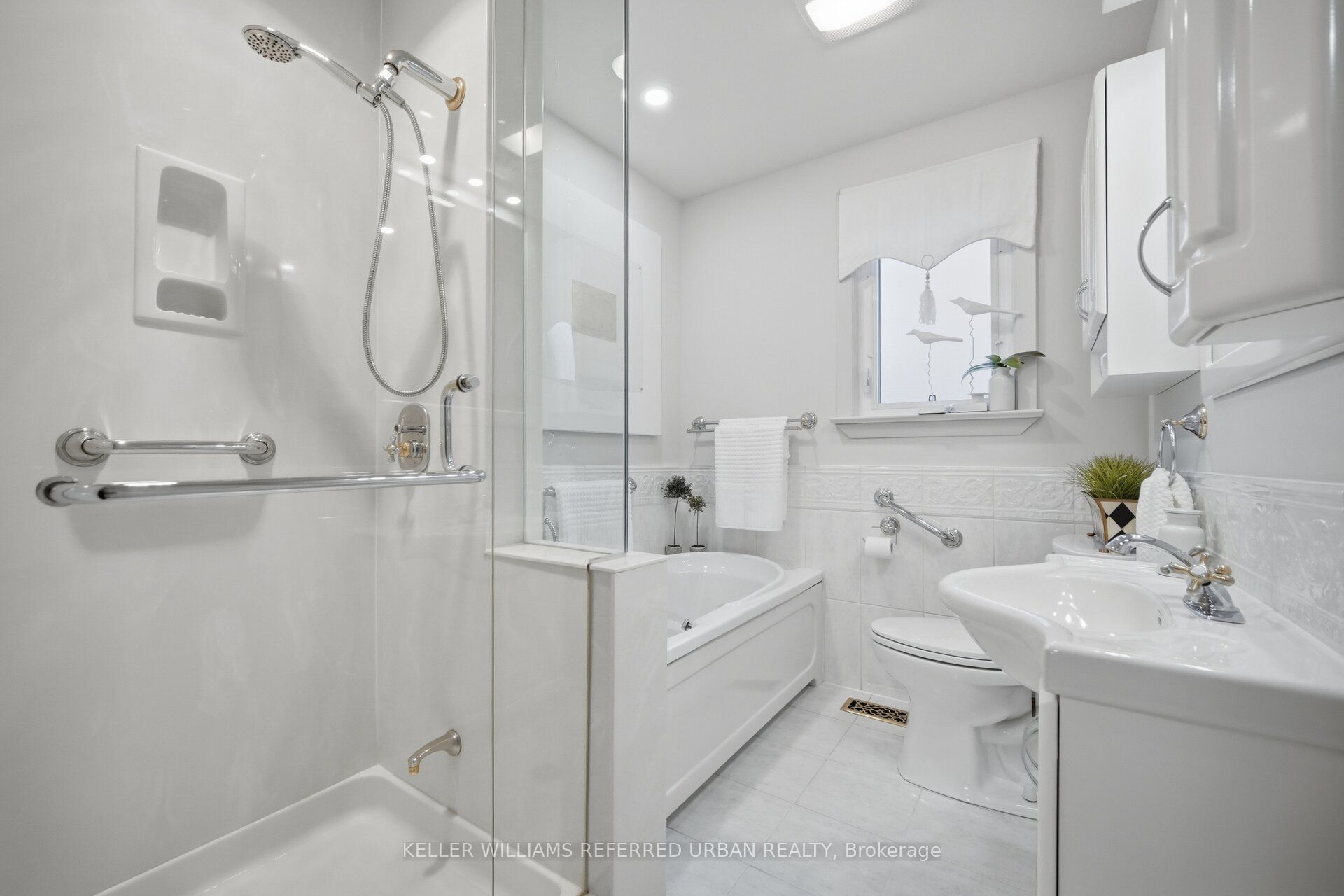 169 Pontiac Avenue Property Photo 14
