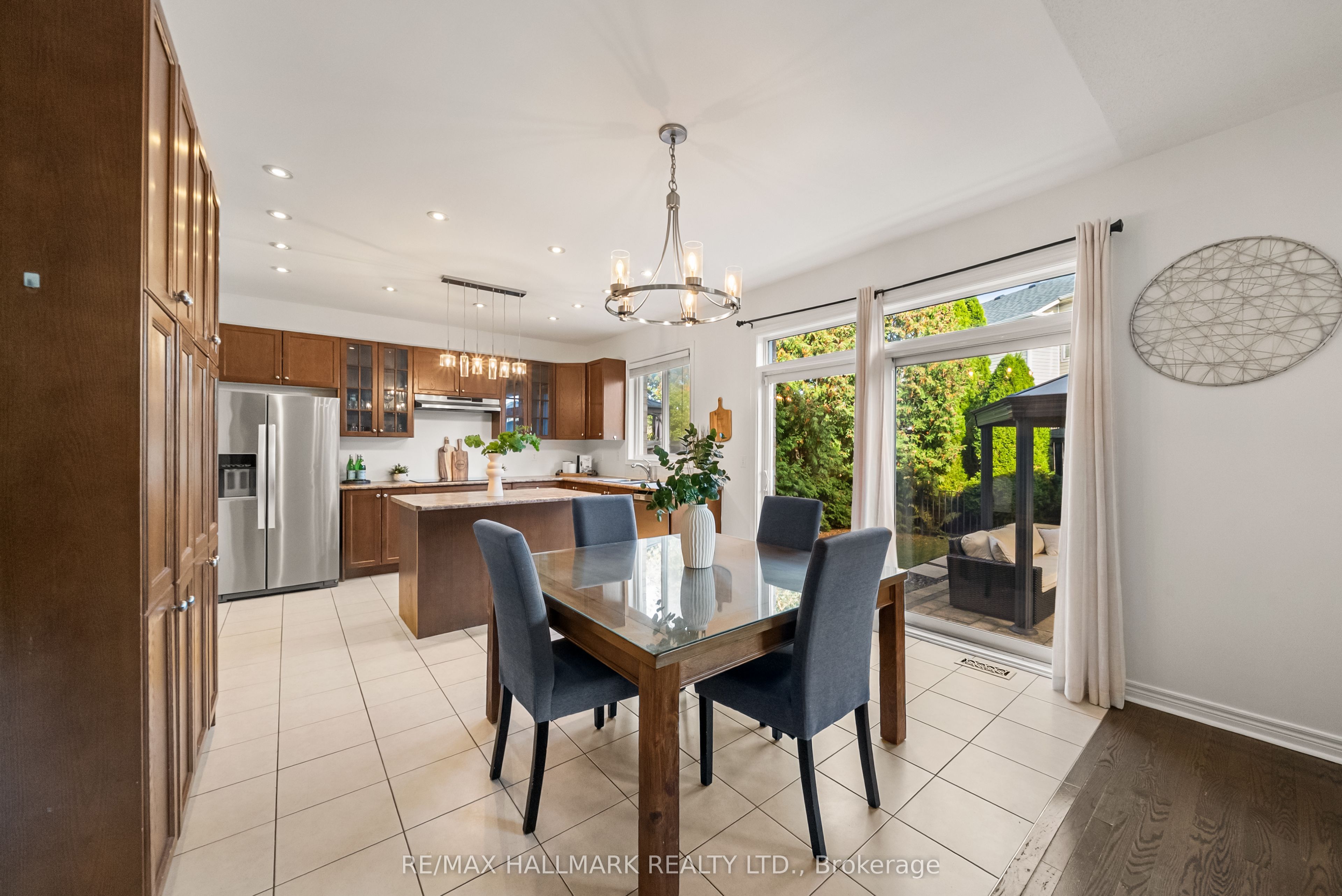 583 Fleetwood Drive Property Photo 19