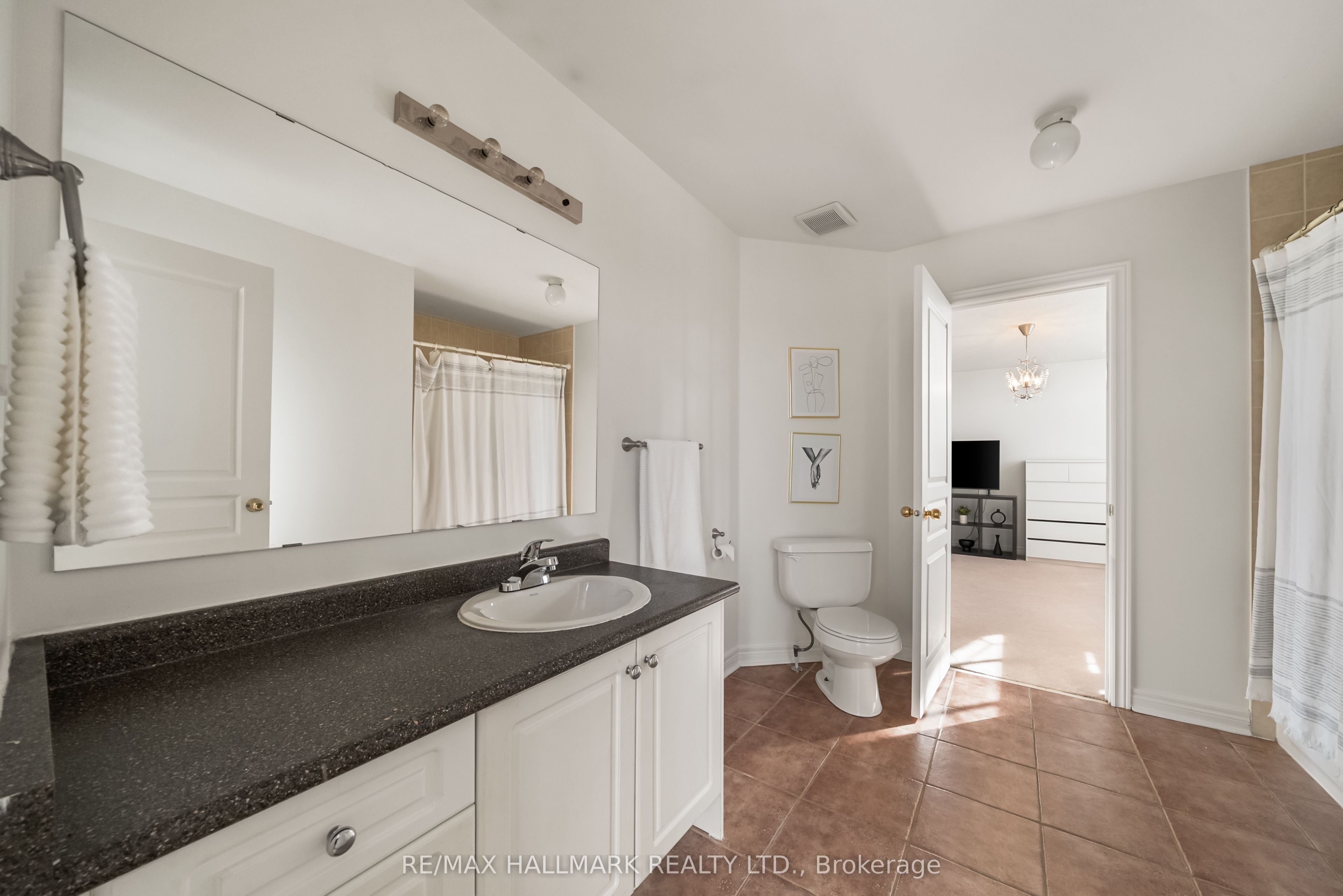 583 Fleetwood Drive Property Photo 29