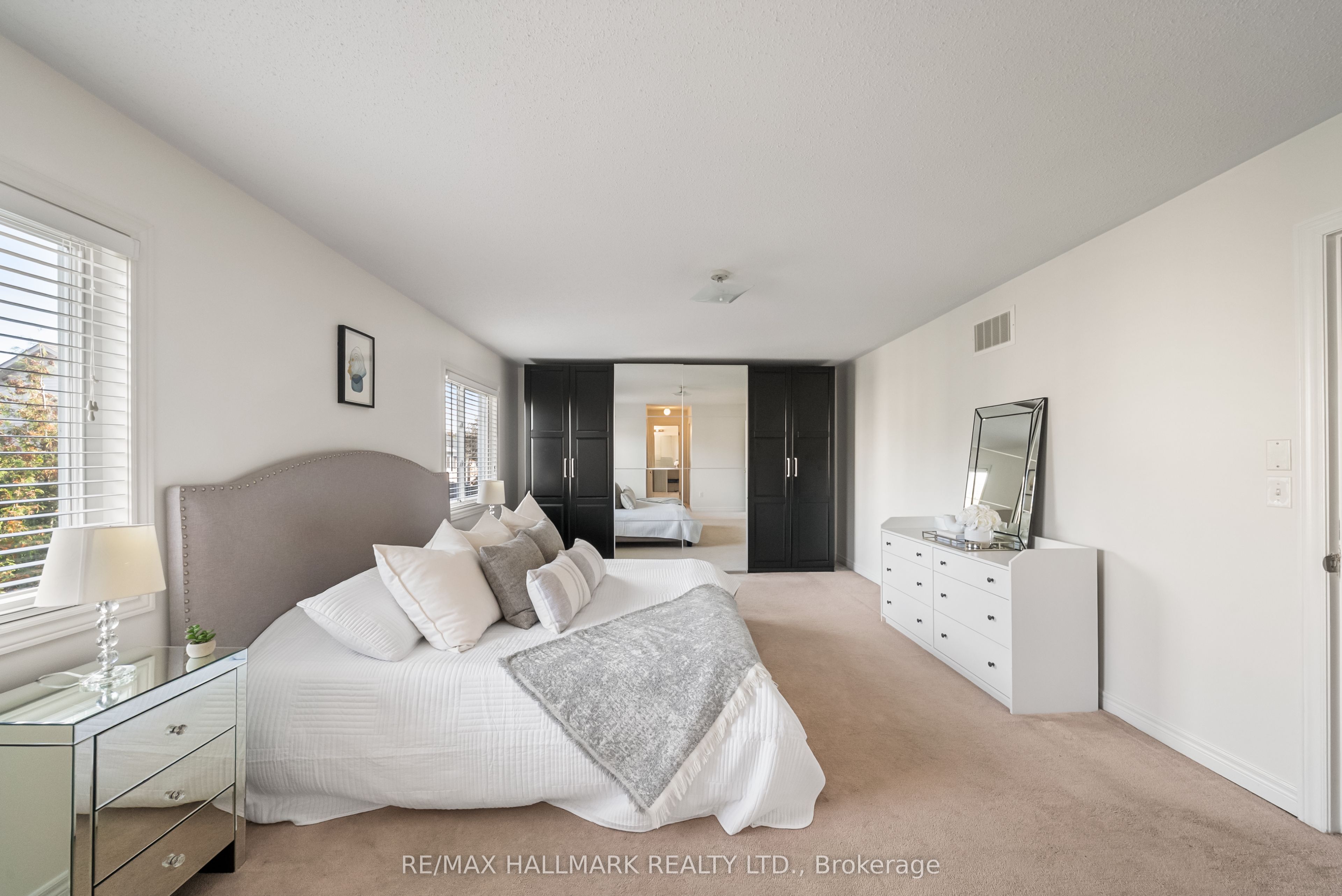 583 Fleetwood Drive Property Photo 36