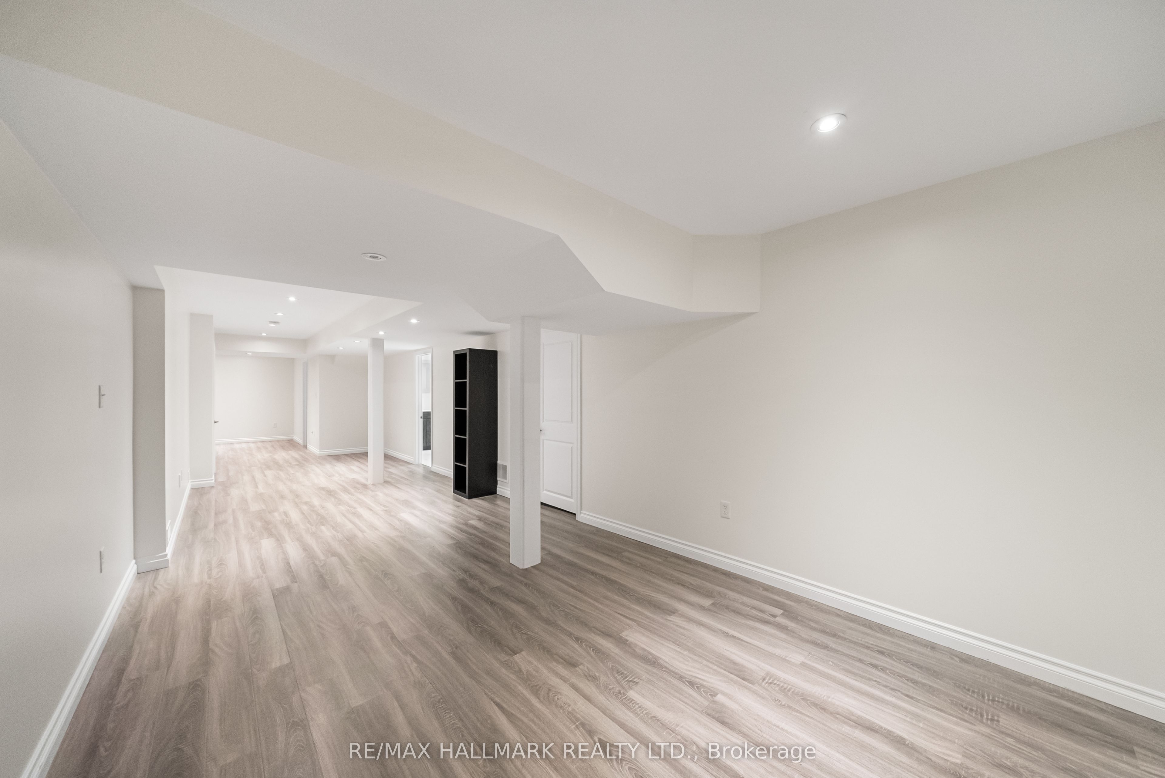583 Fleetwood Drive Property Photo 43