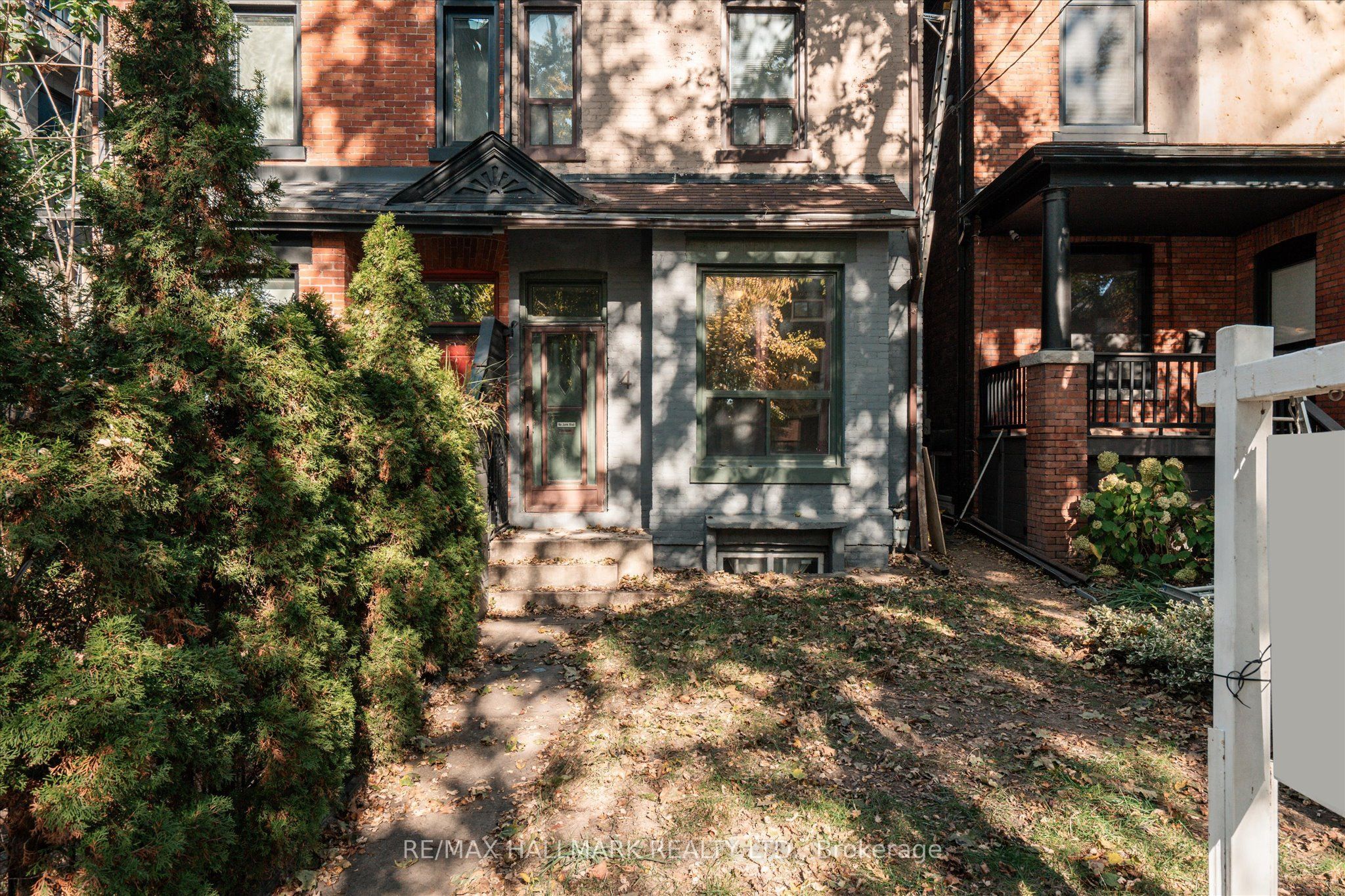 4 First Avenue Property Photo 1