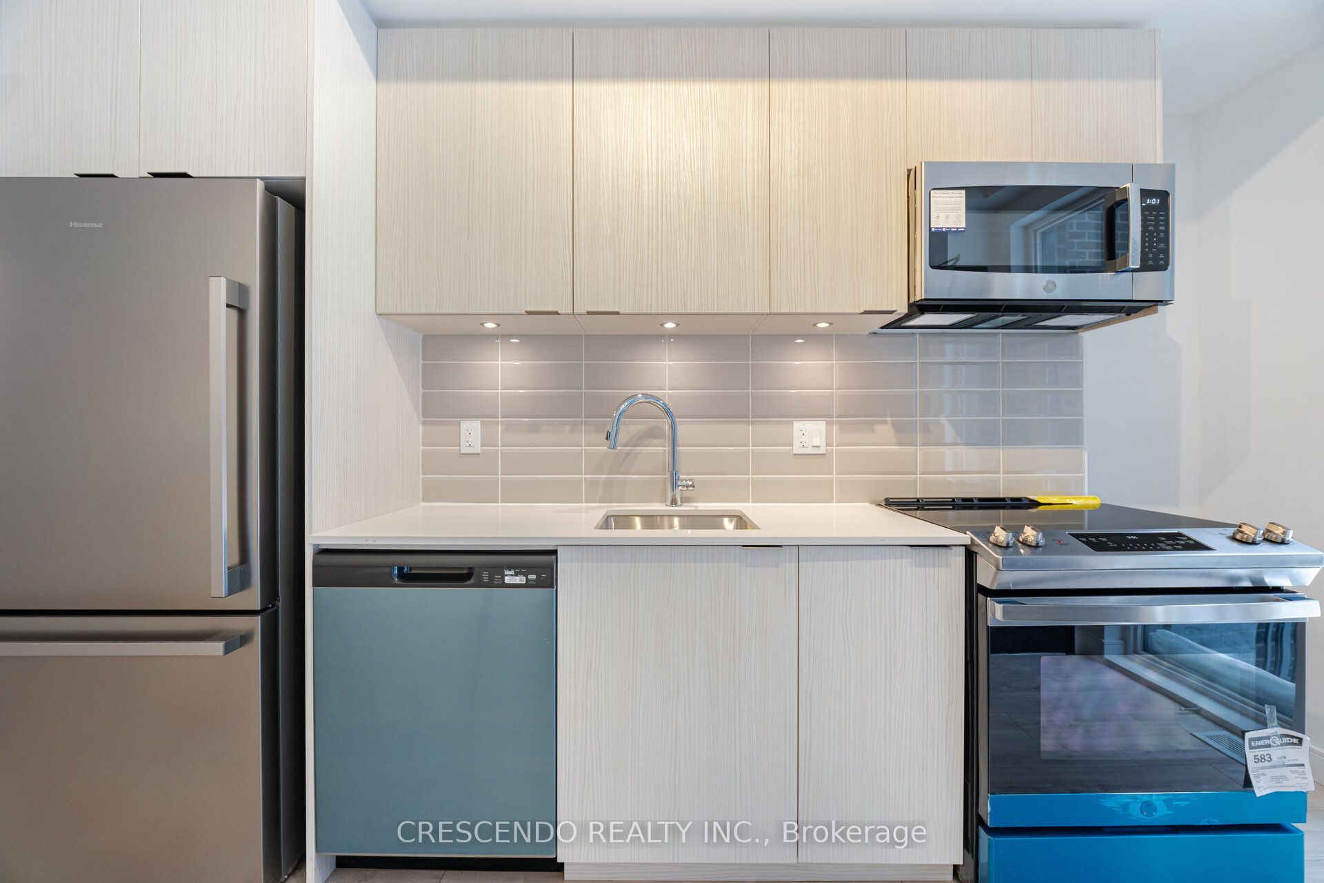 176 Clonmore Drive 8 Property Photo 5