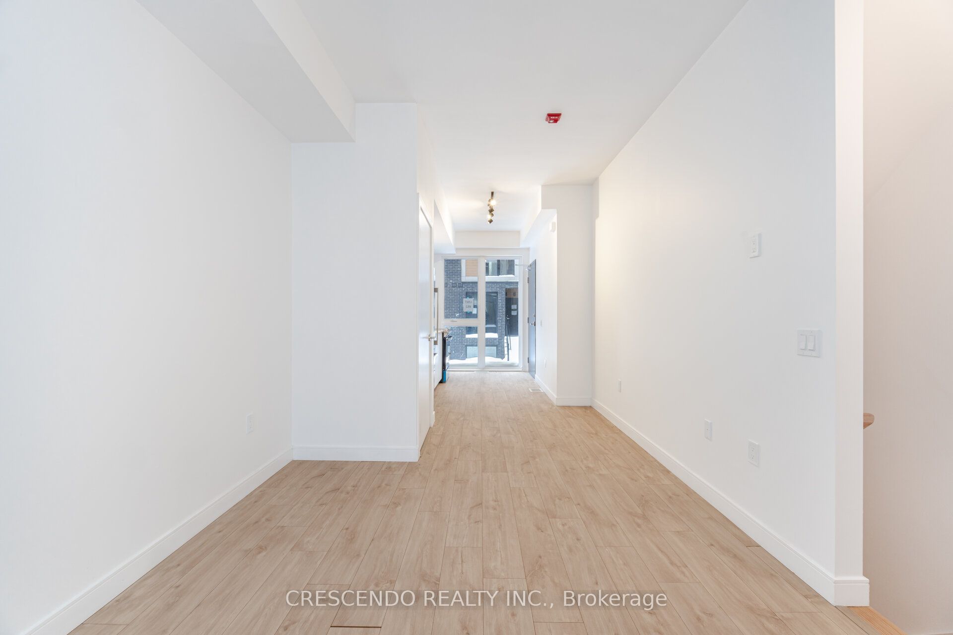 176 Clonmore Drive 8 Property Photo 7