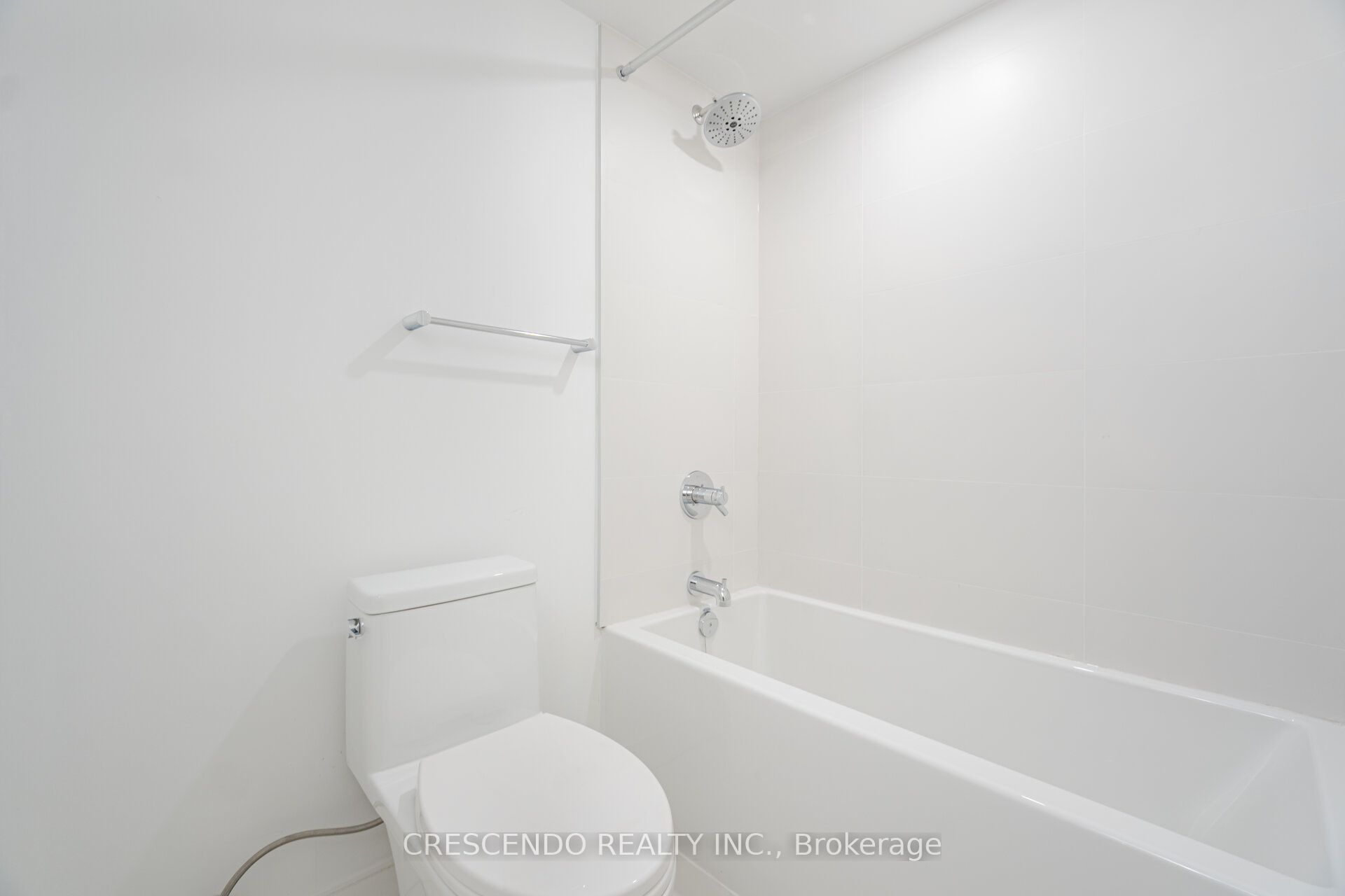 176 Clonmore Drive 8 Property Photo 14
