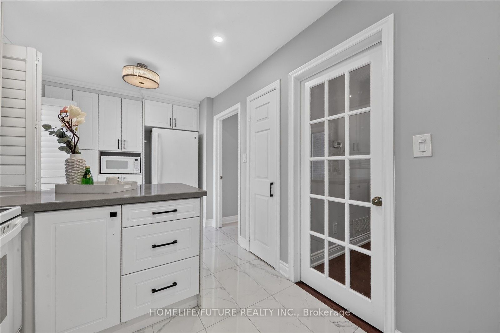 100 Burrows Hall Boulevard 59 Property Photo 11