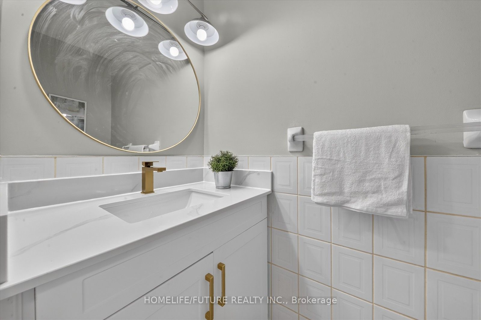 100 Burrows Hall Boulevard 59 Property Photo 12