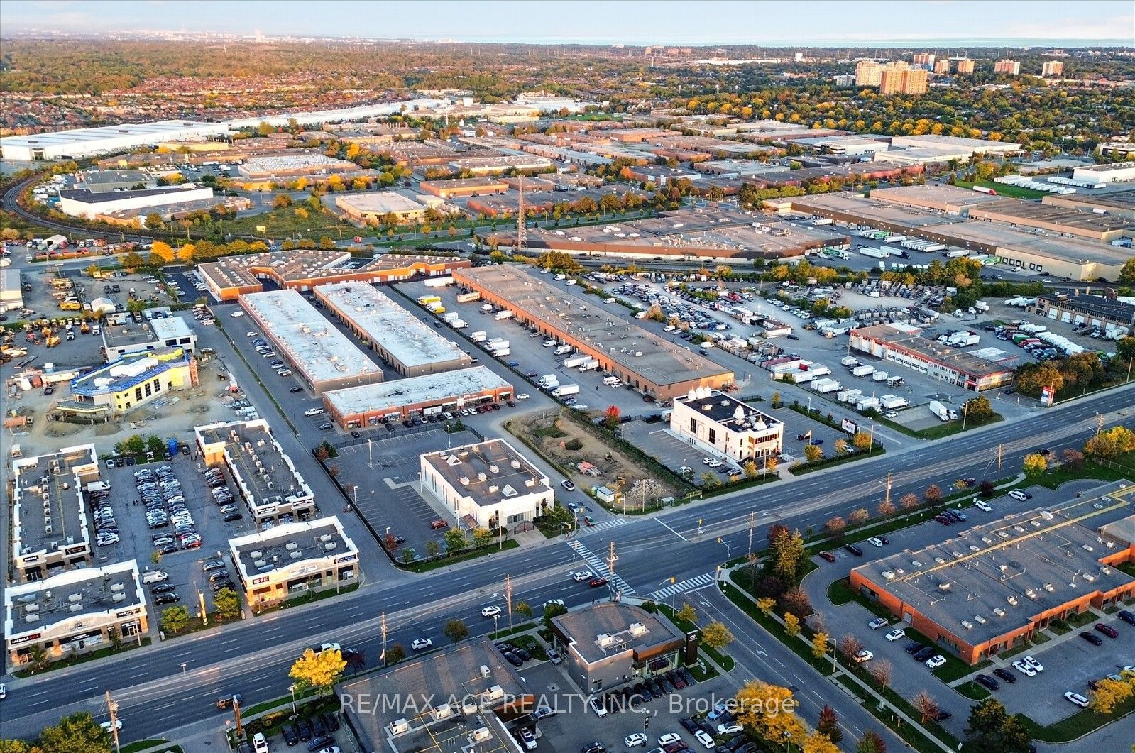 2691 Markham Road 10 Property Photo 42