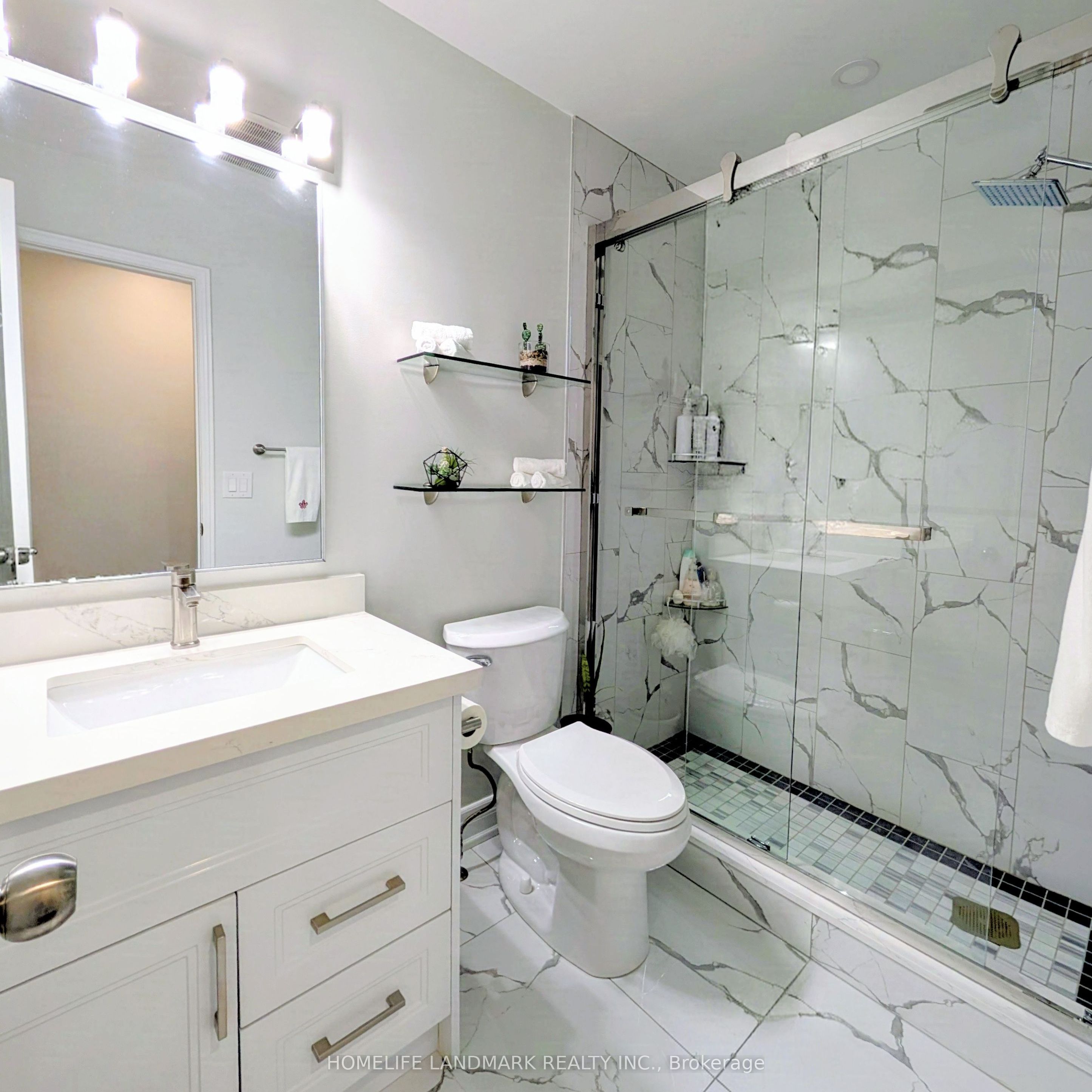 1442 Connery Crescent Property Photo 13