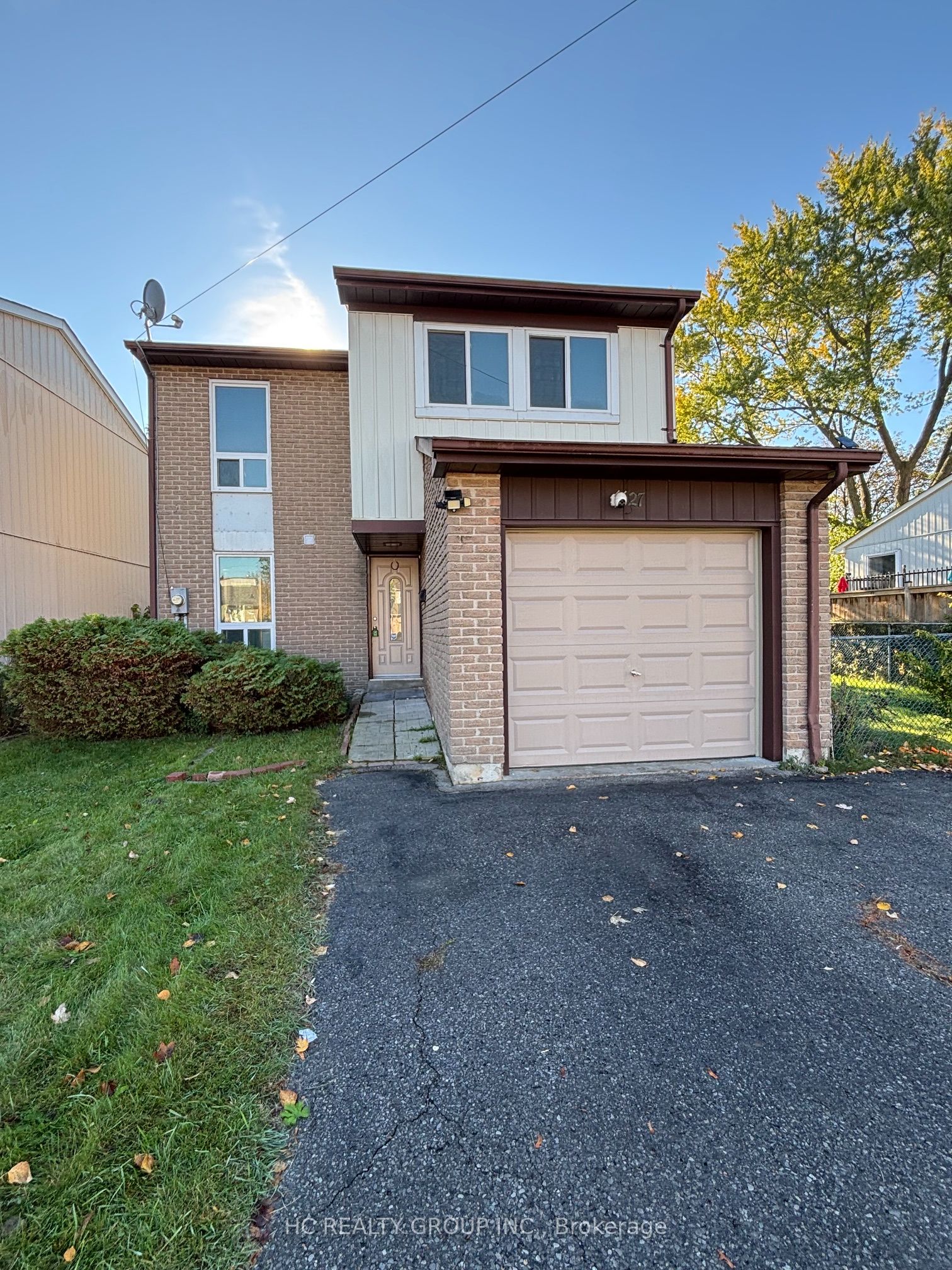 27 Lucas Lane Property Photo 1