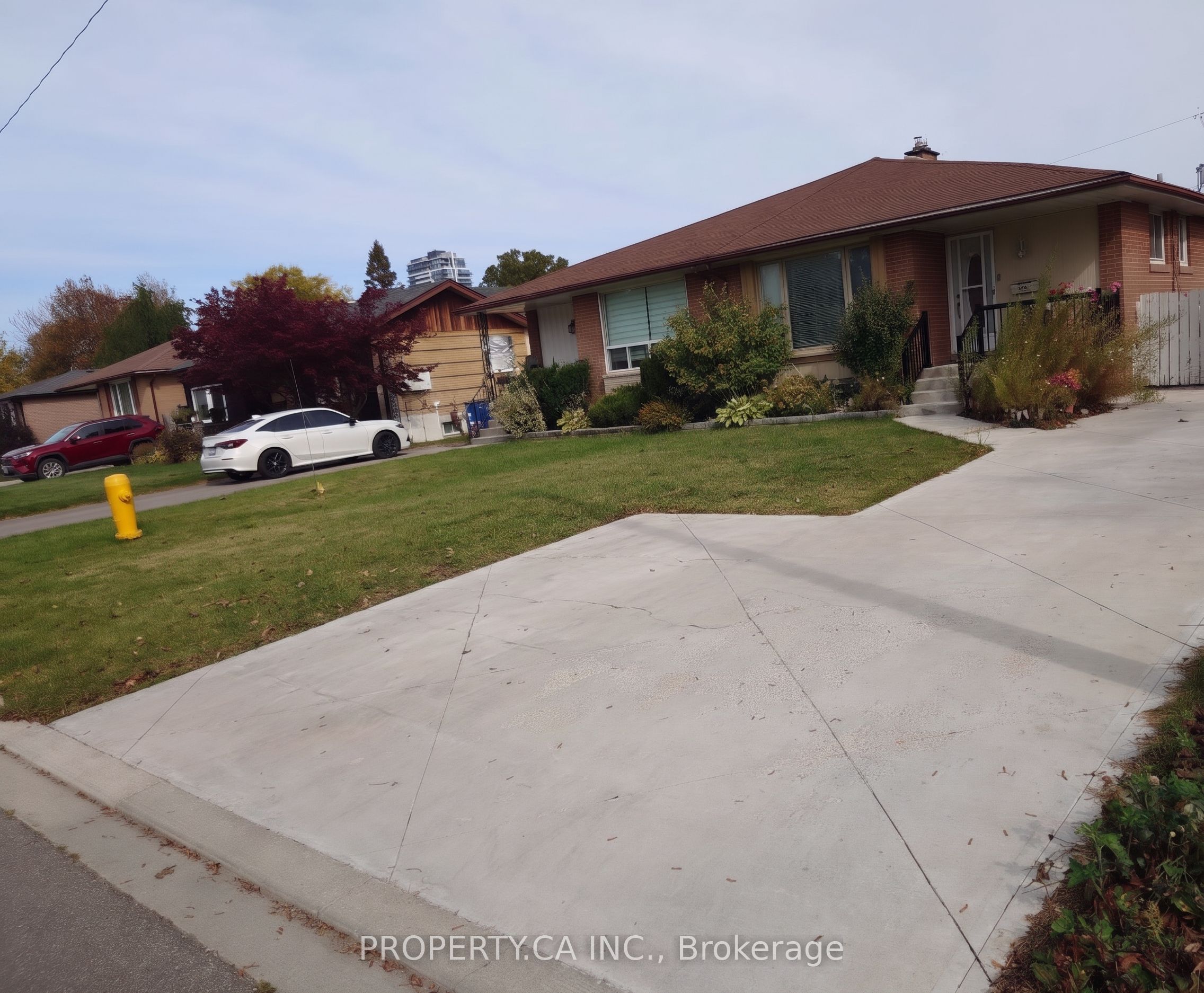 883 Grenoble Boulevard Basement Property Photo 1