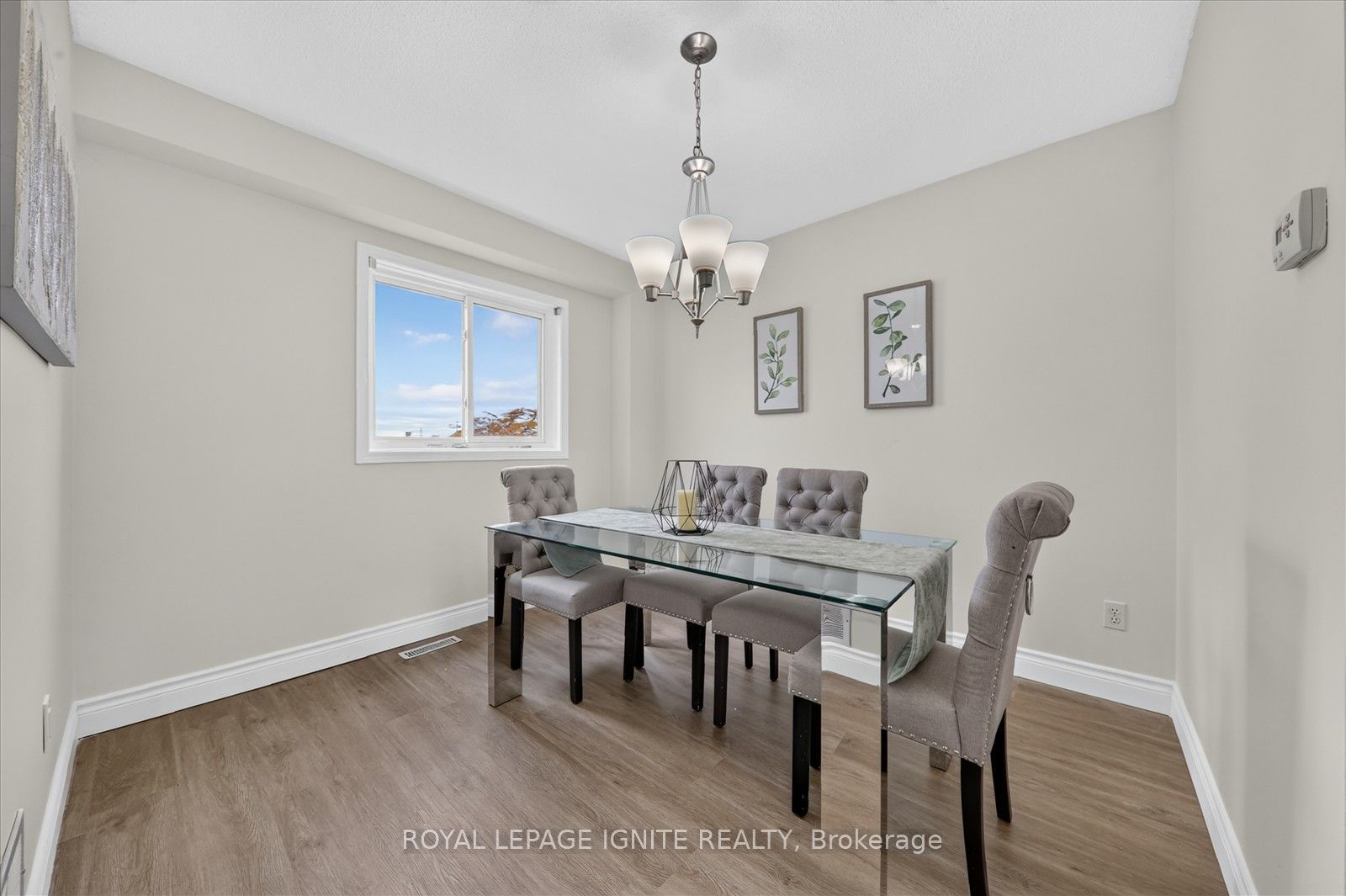 200 Murison Boulevard 33 Property Photo 6