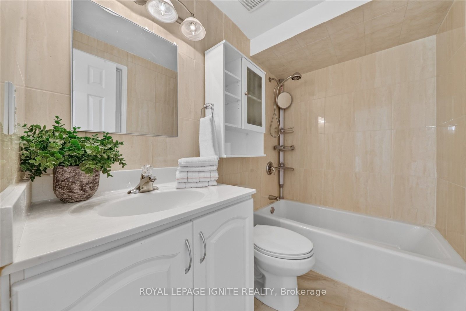 200 Murison Boulevard 33 Property Photo 21