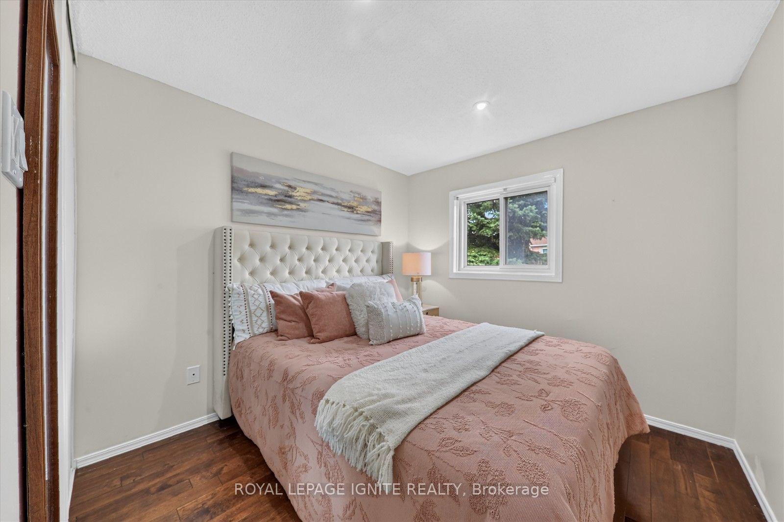 200 Murison Boulevard 33 Property Photo 24