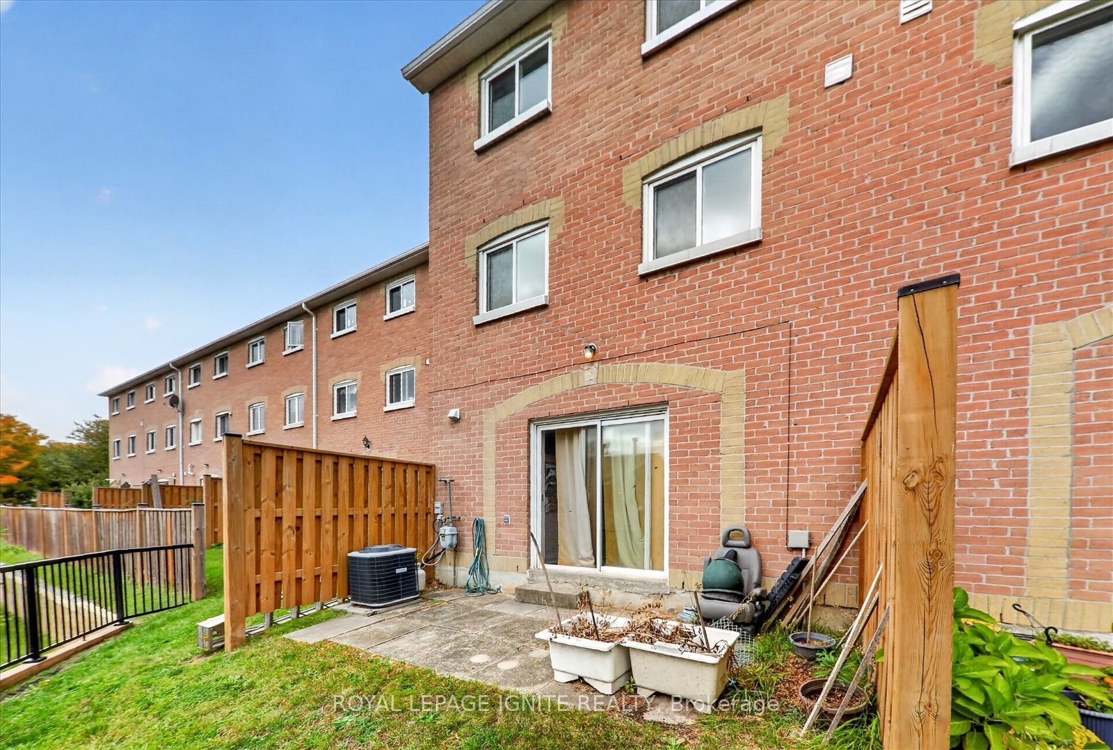200 Murison Boulevard 33 Property Photo 26