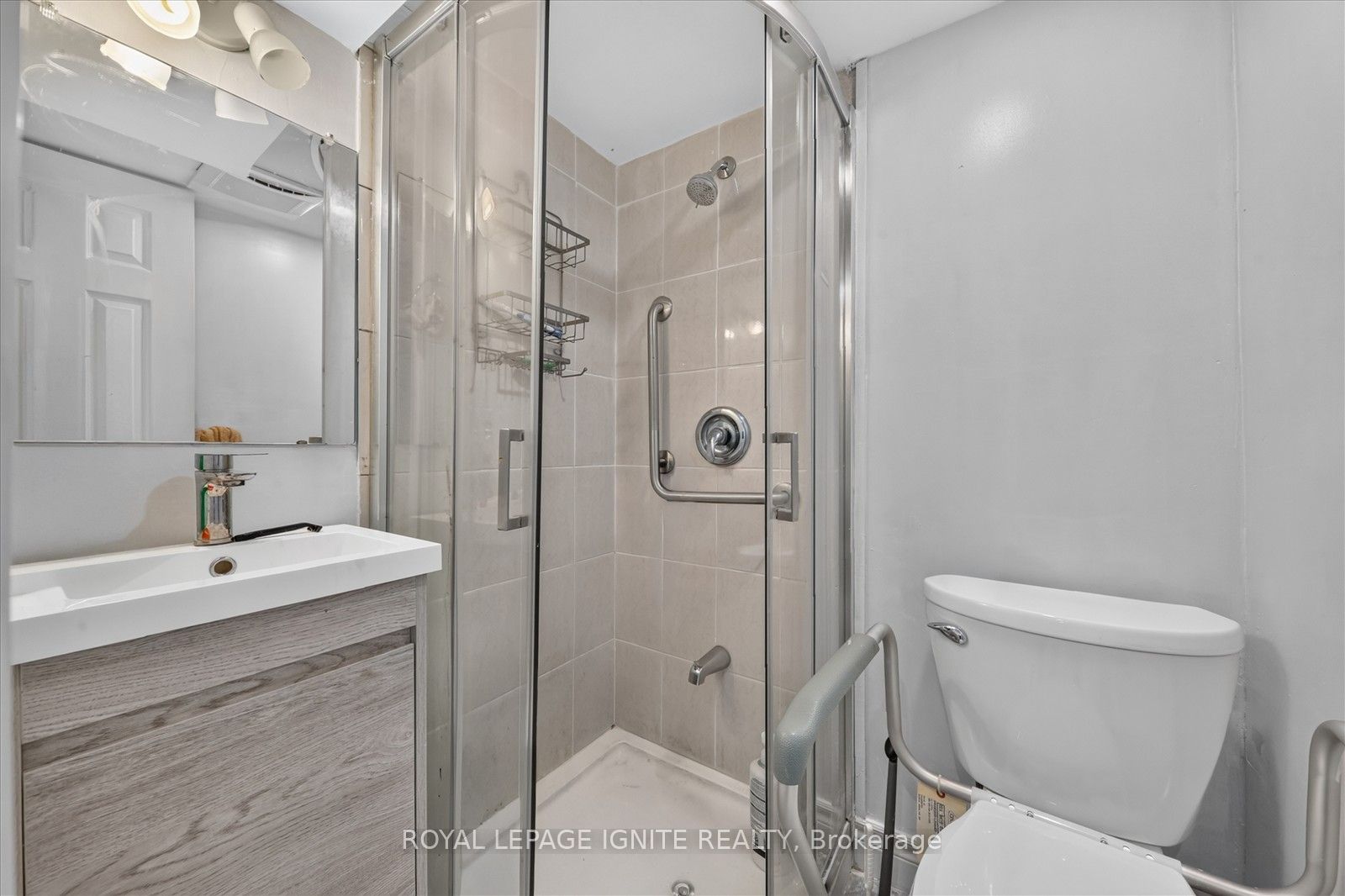 200 Murison Boulevard 33 Property Photo 29