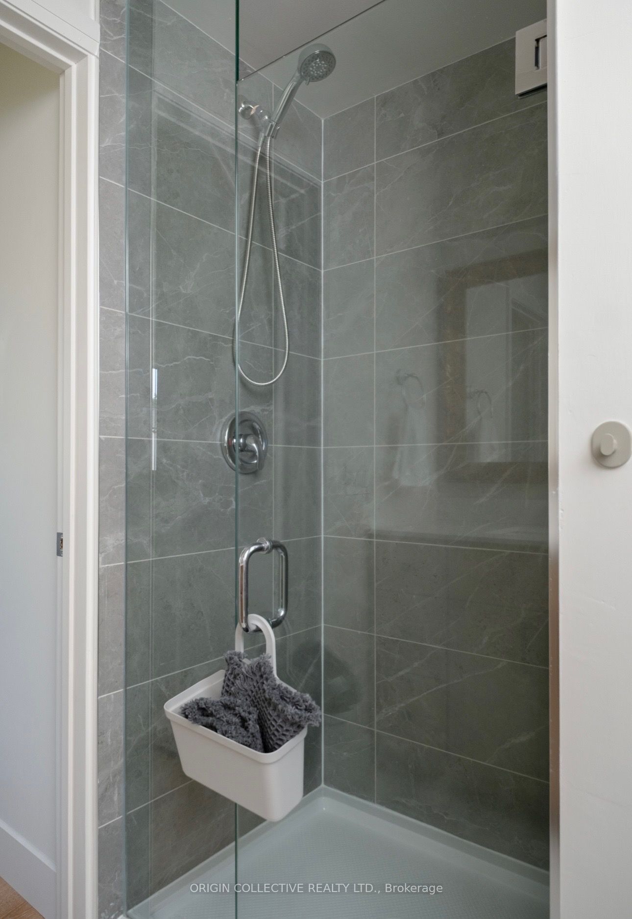 8 Oakdene Crescent Property Photo 11