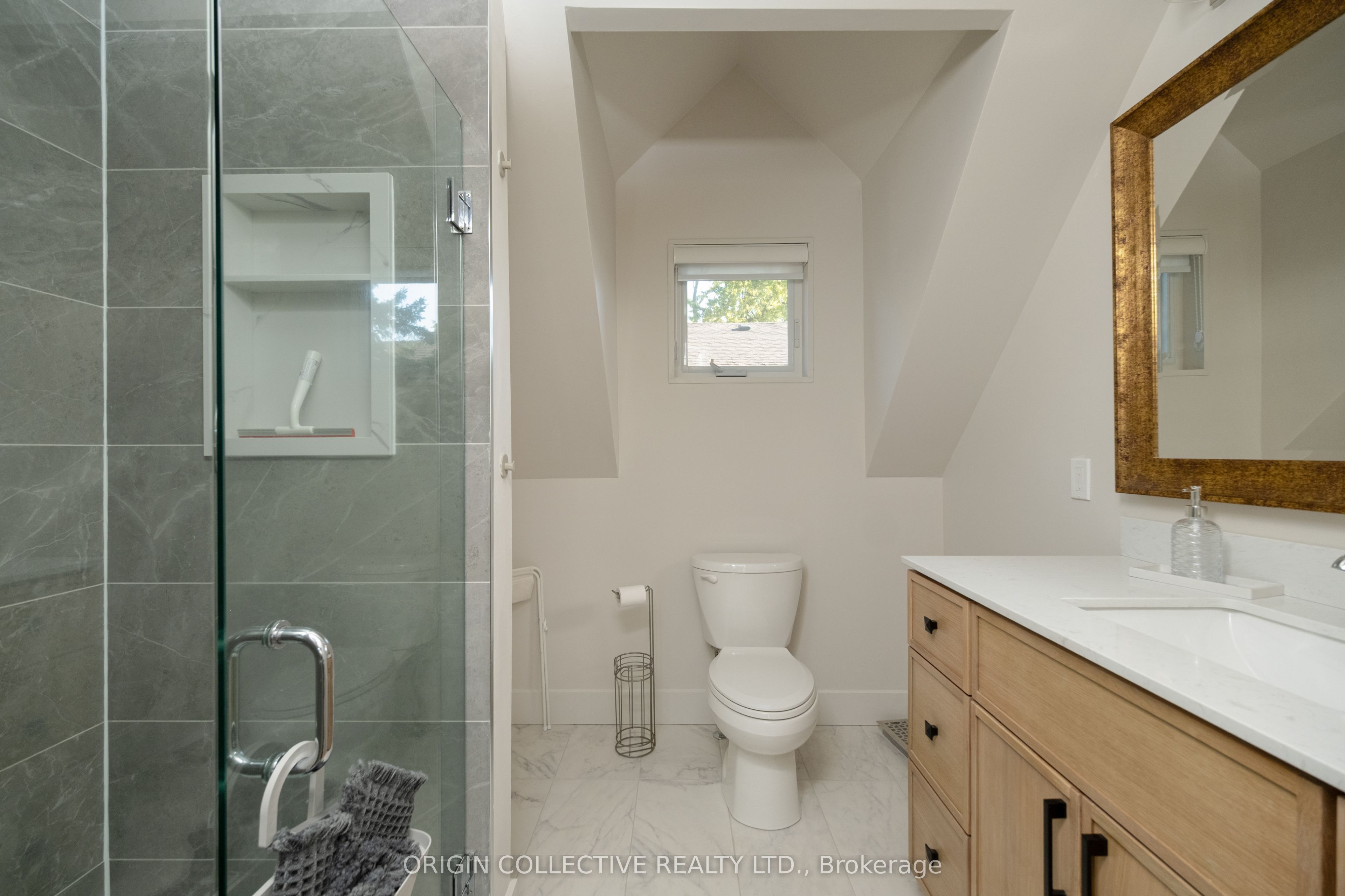 8 Oakdene Crescent Property Photo 13