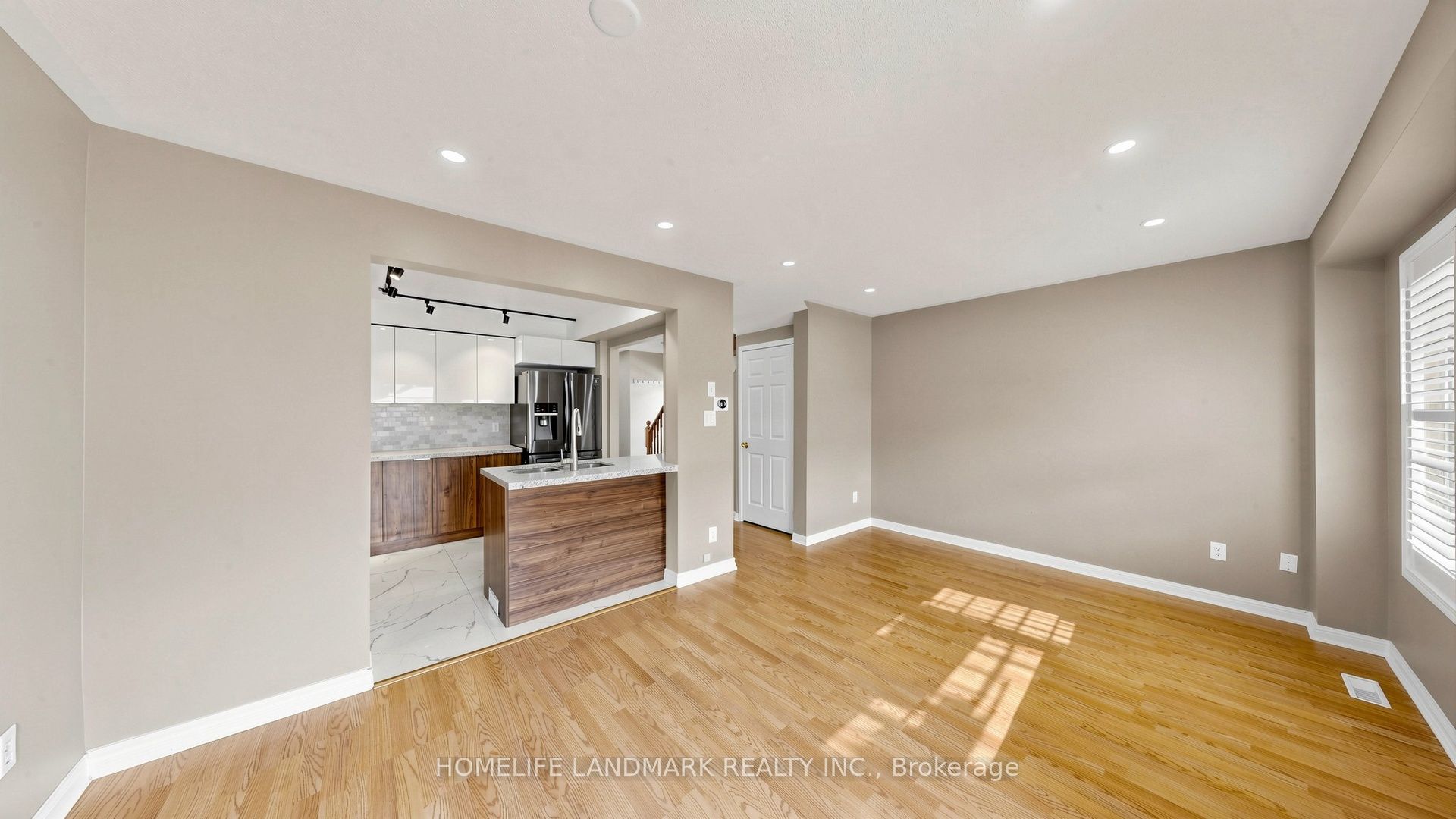 78 Bonello Crescent Property Photo 8