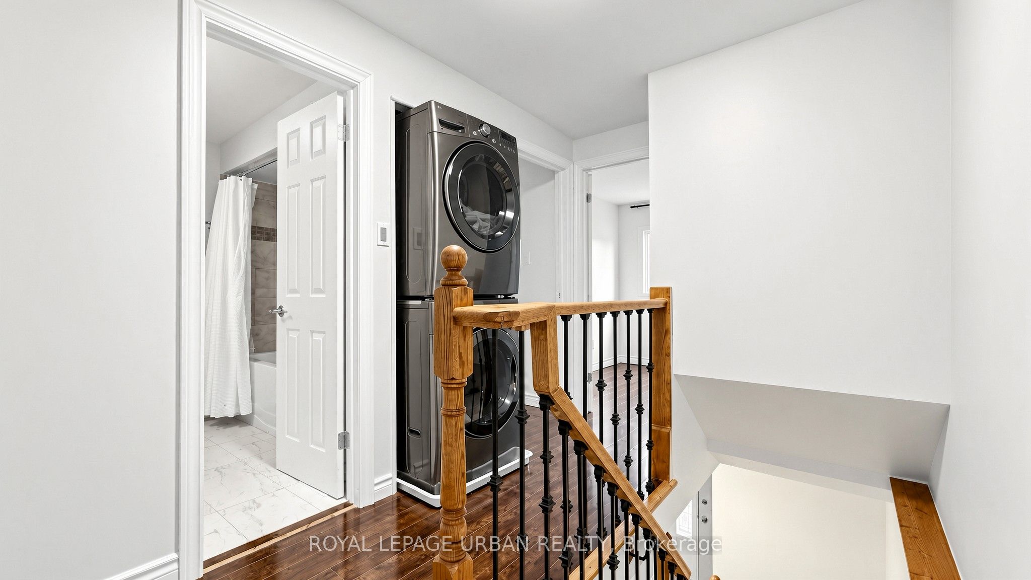 411 Fleetwood Drive Property Photo 13
