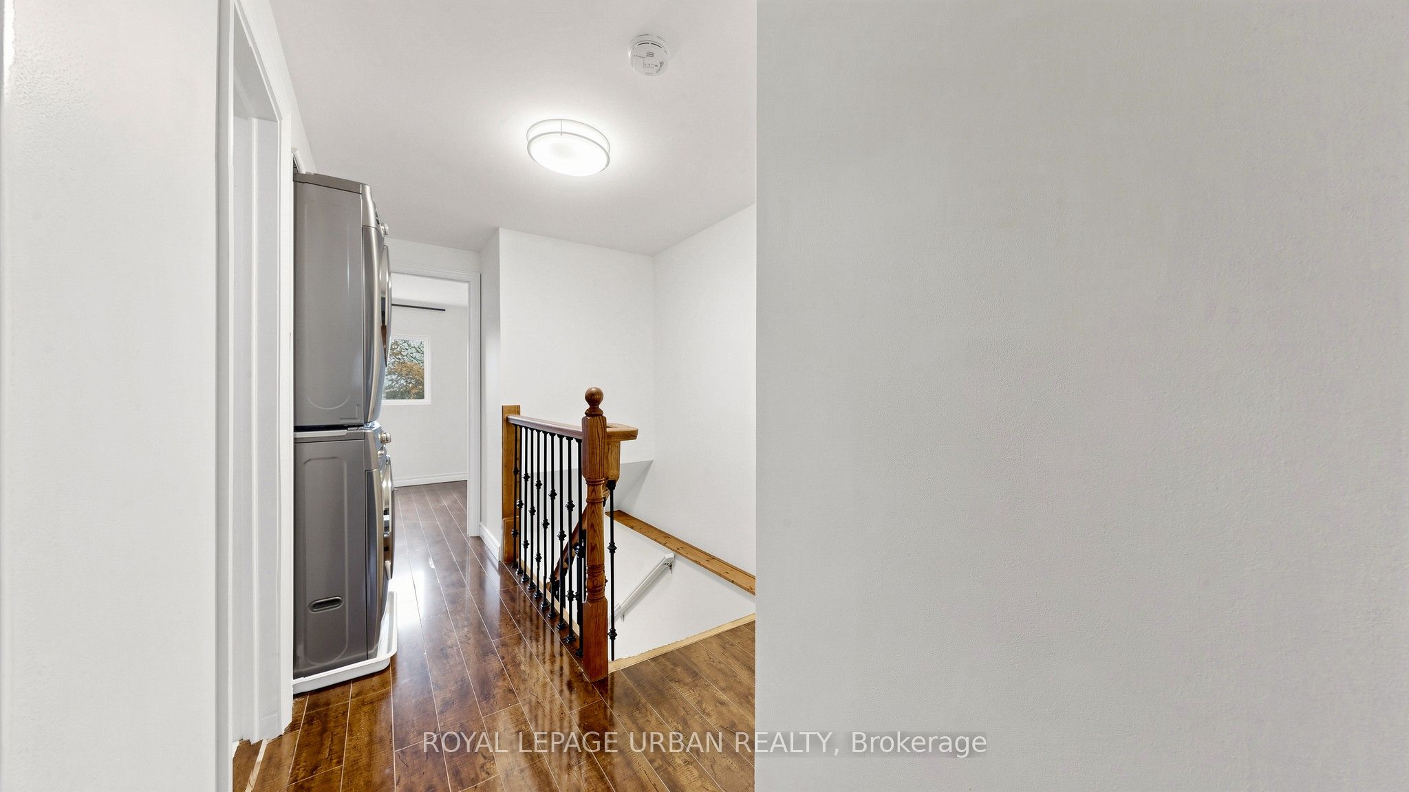 411 Fleetwood Drive Property Photo 14