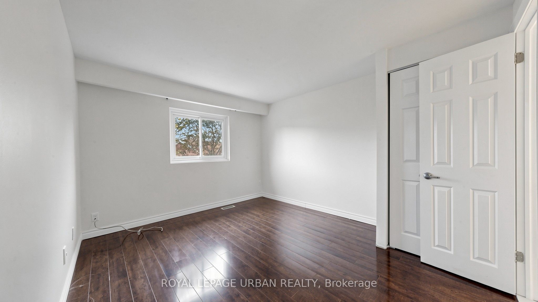 411 Fleetwood Drive Property Photo 15